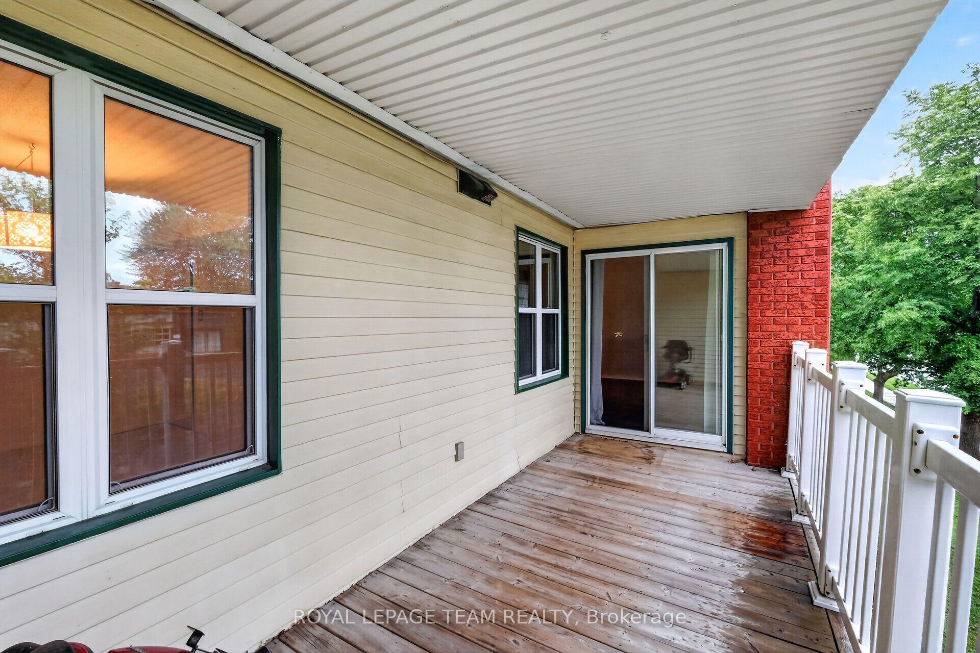 Photo 31 of Unit 214, 1099 Cadboro Road, Ottawa, Carson Grove — HOMEH