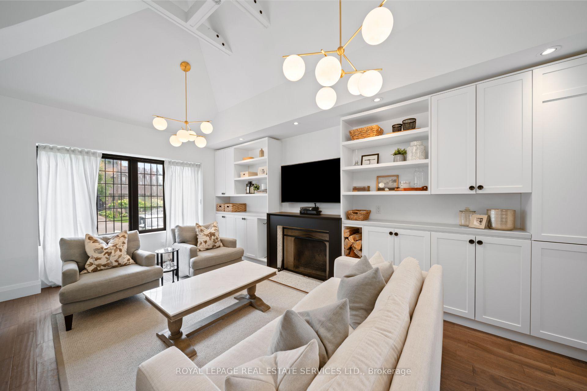 Photo 5 of 114 Humbervale Boulevard, Etobicoke, Stonegate-Queensway — HOMEH