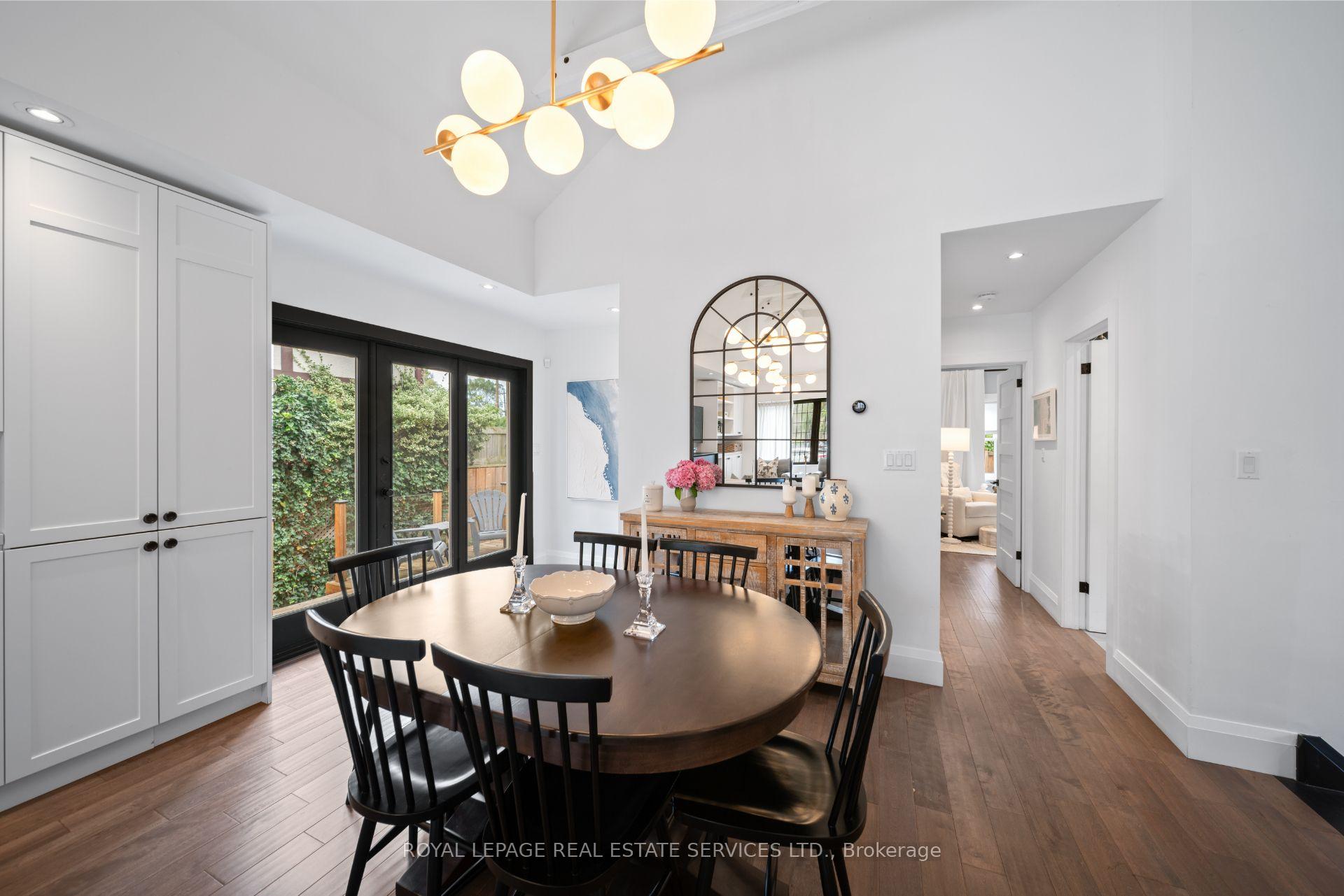 Photo 8 of 114 Humbervale Boulevard, Etobicoke, Stonegate-Queensway — HOMEH