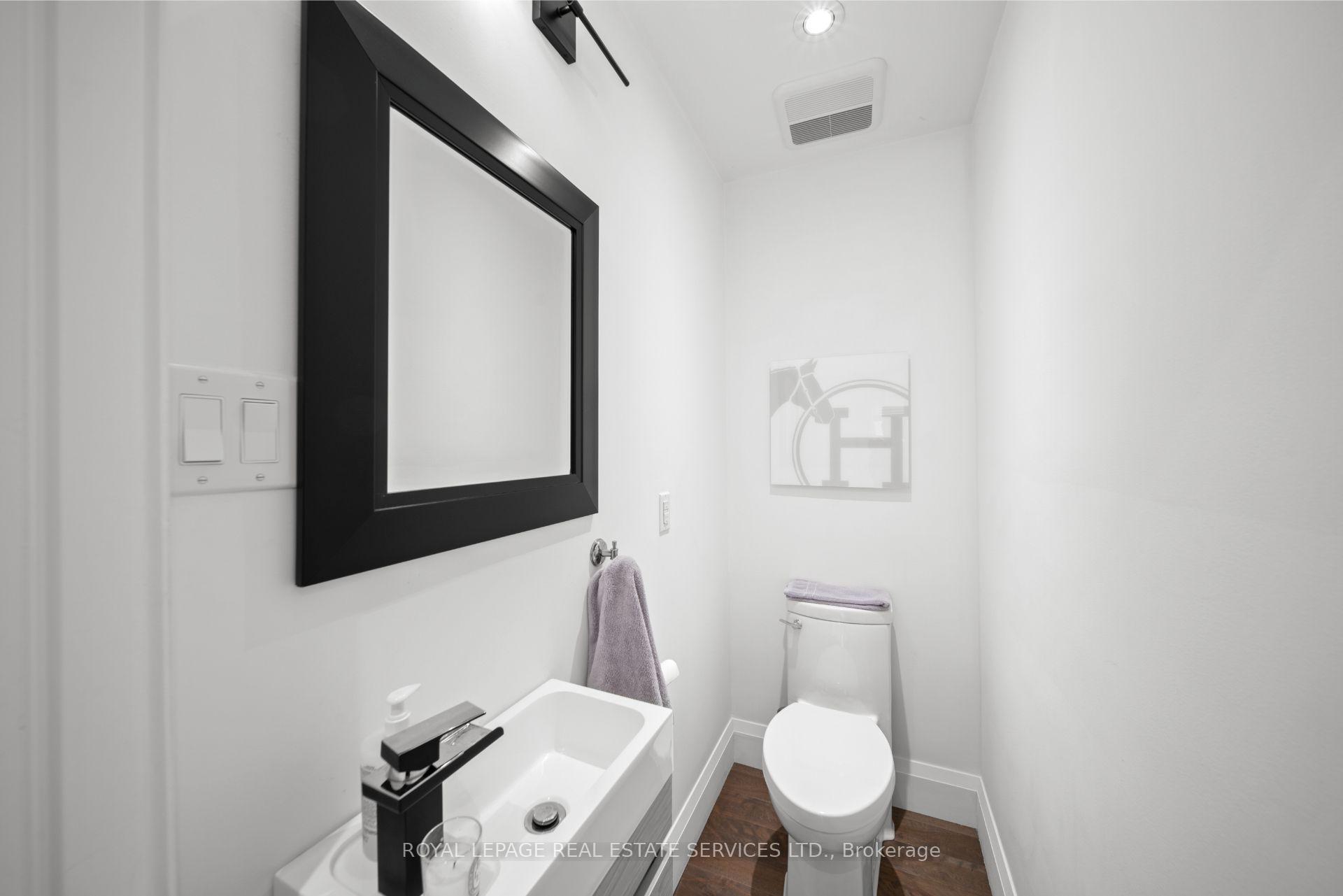 Photo 15 of 114 Humbervale Boulevard, Etobicoke, Stonegate-Queensway — HOMEH