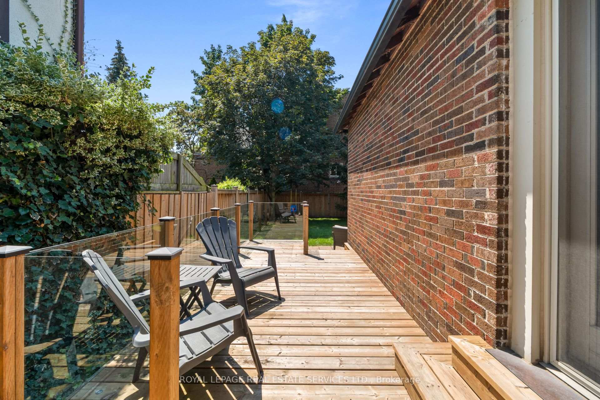 Photo 29 of 114 Humbervale Boulevard, Etobicoke, Stonegate-Queensway — HOMEH