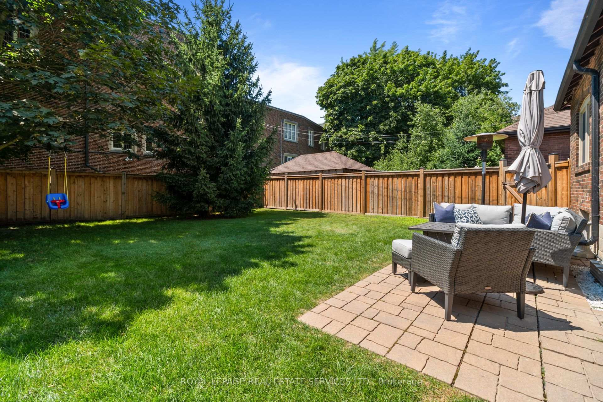 Photo 31 of 114 Humbervale Boulevard, Etobicoke, Stonegate-Queensway — HOMEH