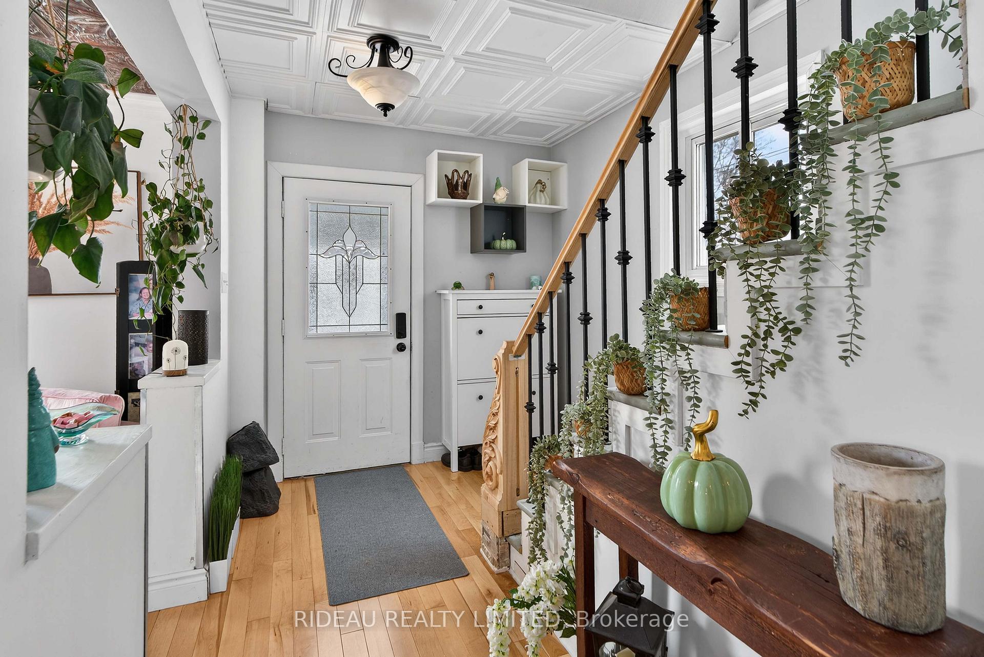 Photo 6 of 110 Main Street E, Smiths Falls, Smiths Falls — HOMEH