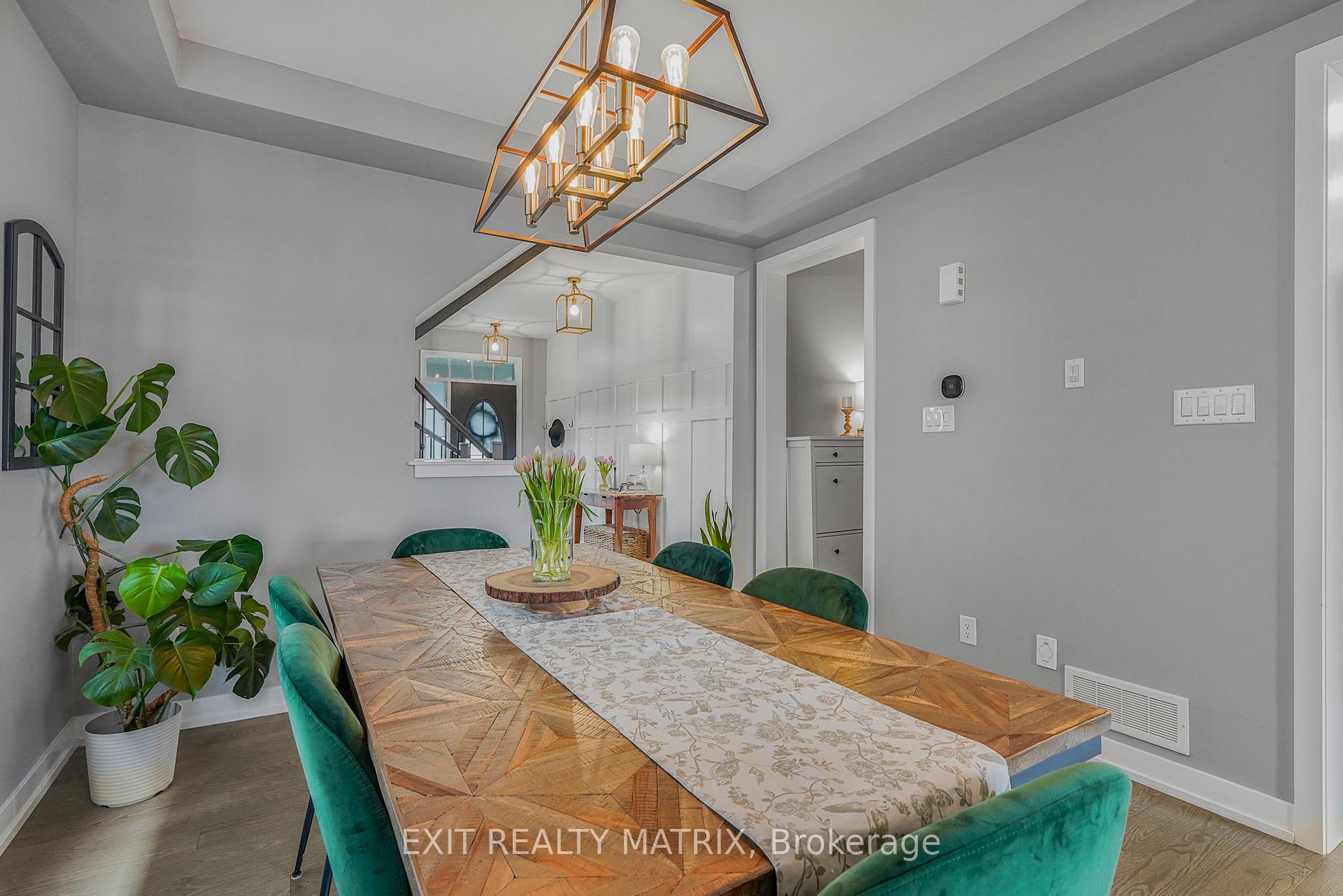 Photo 9 of 319 Sweetclover Way, Ottawa, Avalon West — HOMEH