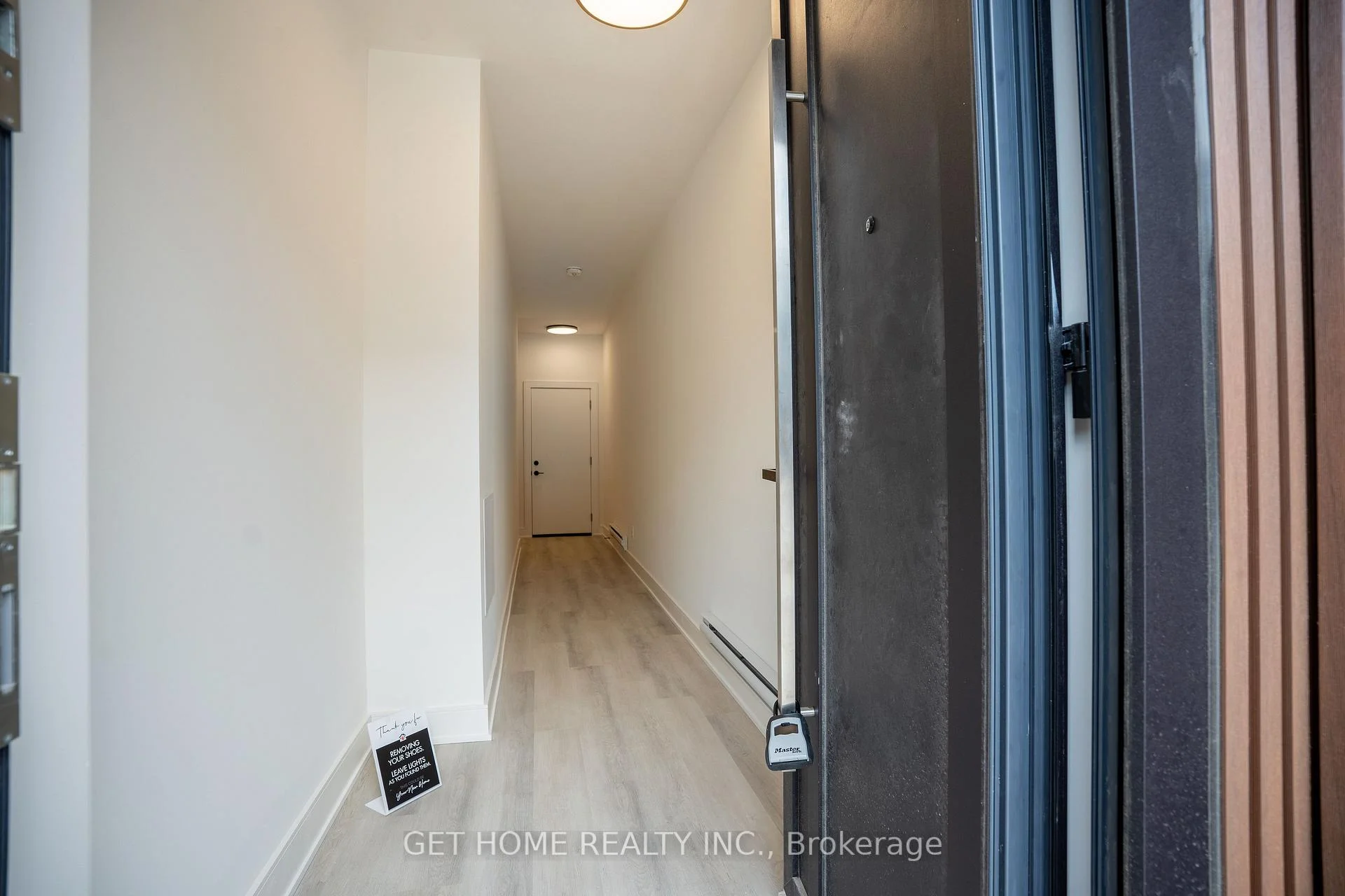 Photo 6 of 117 Everett Common, St. Catharines, Oakdale — HOMEH