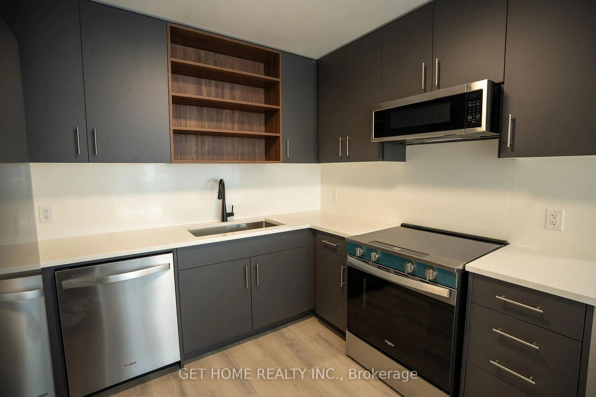 Photo 9 of 117 Everett Common, St. Catharines, Oakdale — HOMEH
