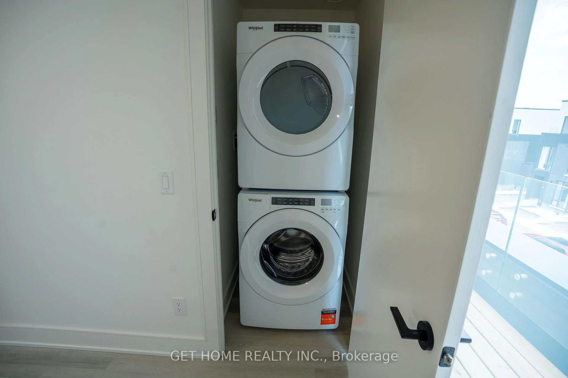 Photo 16 of 117 Everett Common, St. Catharines, Oakdale — HOMEH