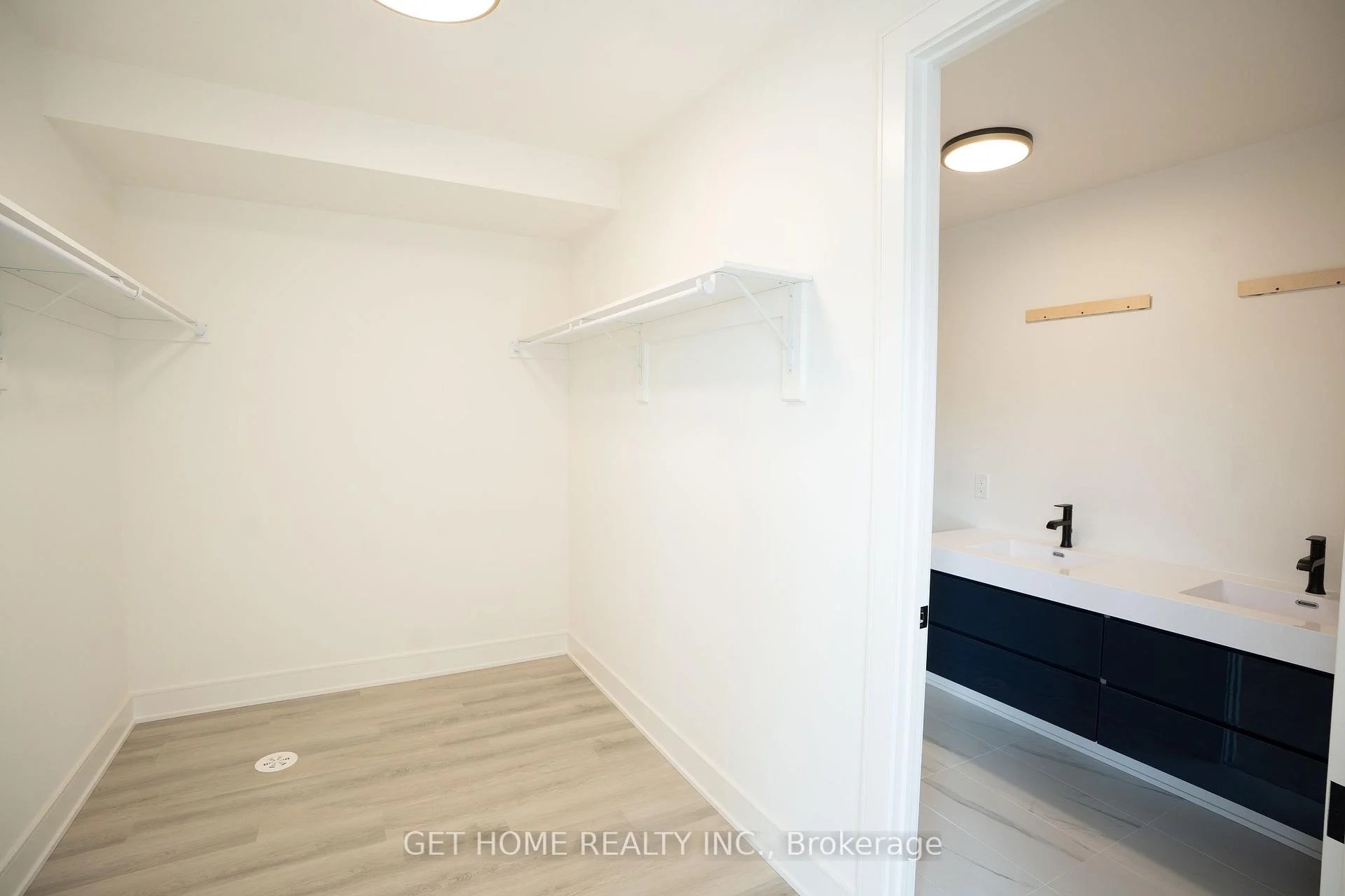 Photo 19 of 117 Everett Common, St. Catharines, Oakdale — HOMEH