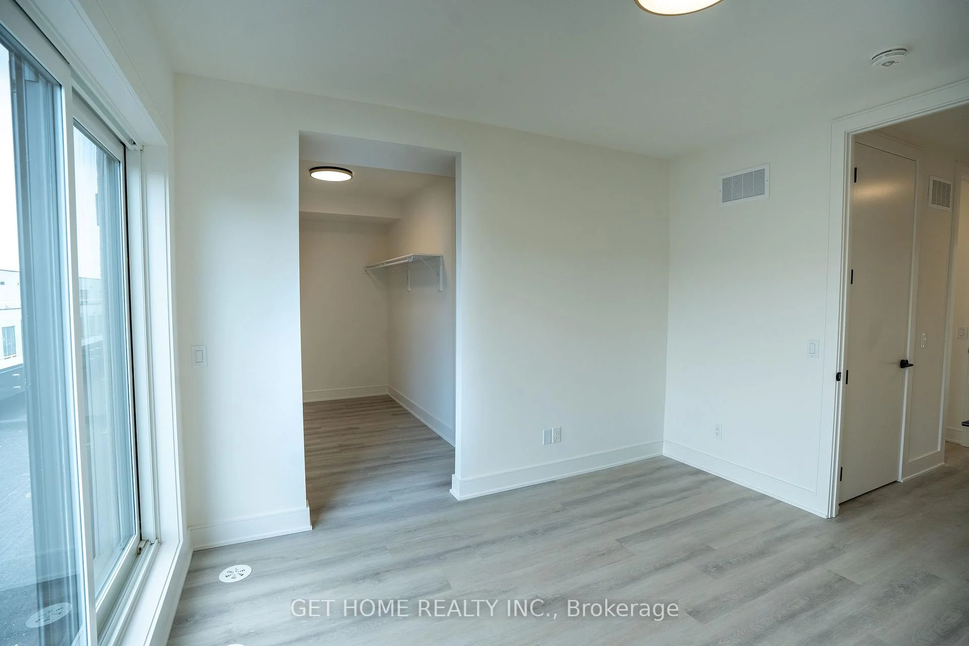 Photo 20 of 117 Everett Common, St. Catharines, Oakdale — HOMEH