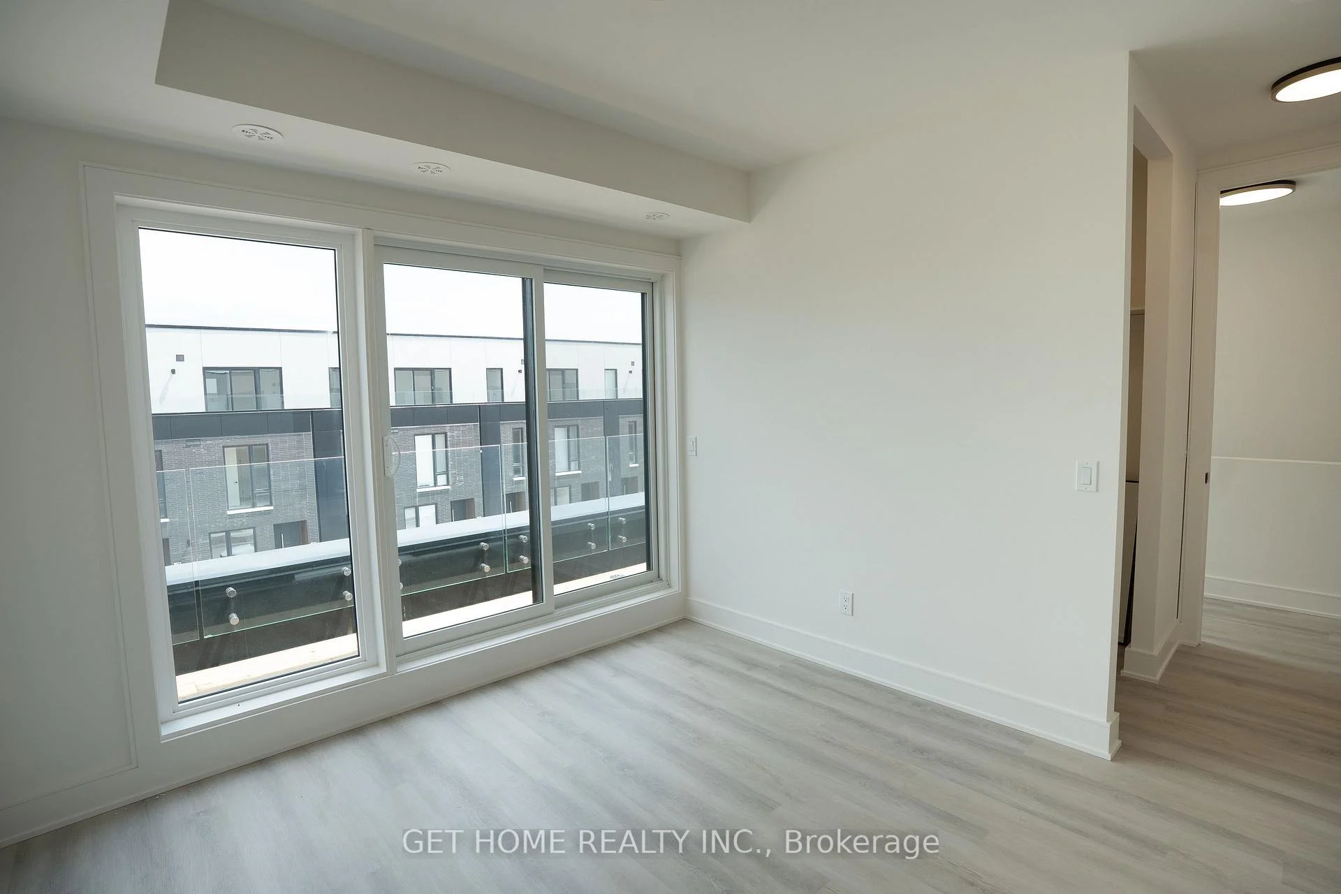 Photo 28 of 117 Everett Common, St. Catharines, Oakdale — HOMEH