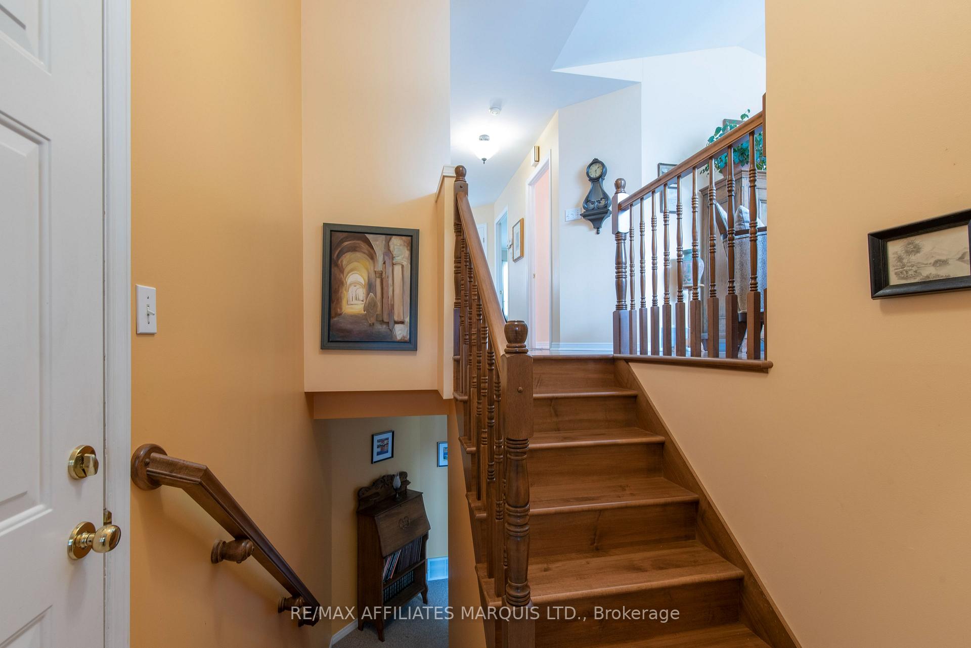 Photo 4 of 248 Northwoods Crescent, Cornwall, Cornwall — HOMEH