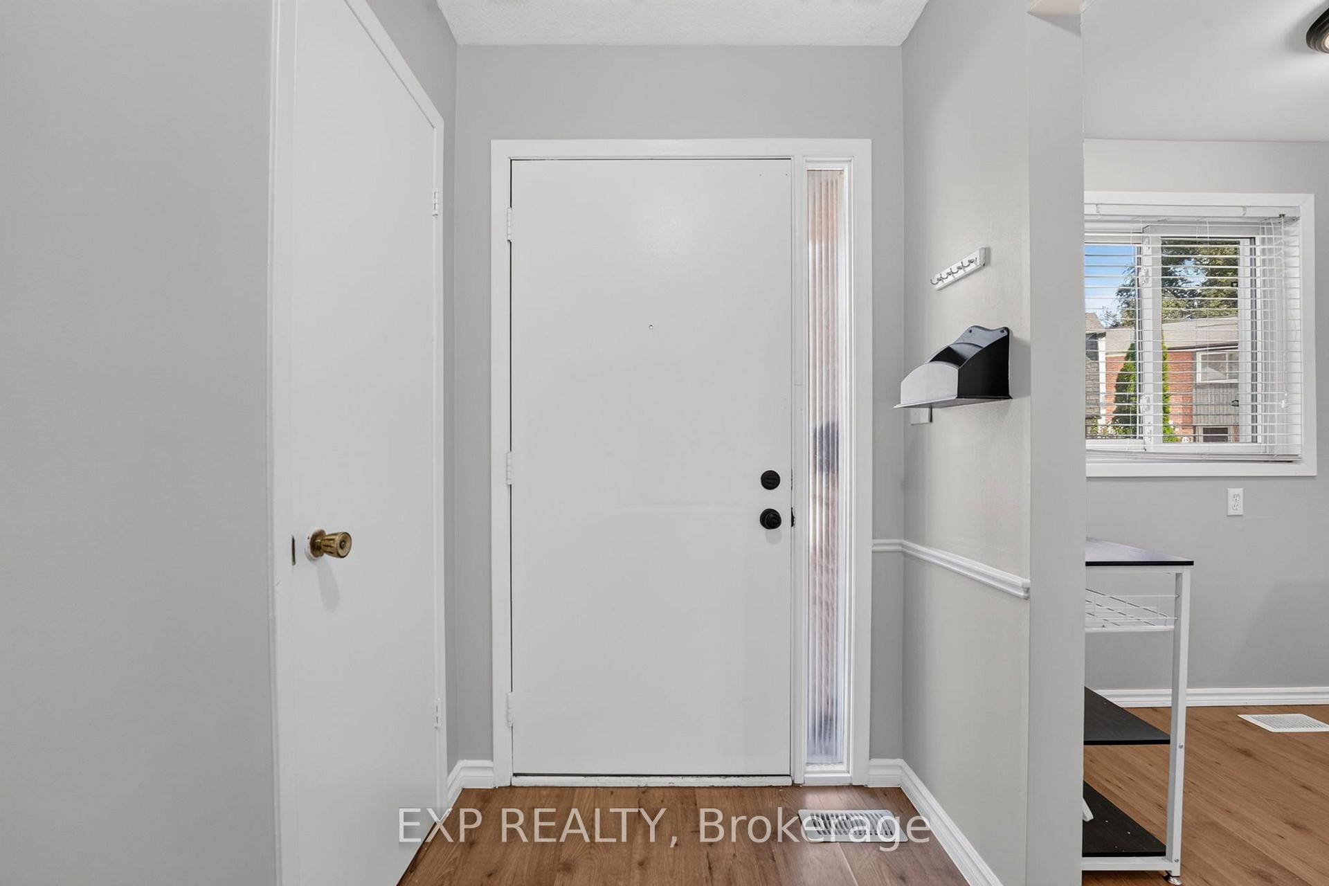 Photo 4 of Unit 113, 77 Linwell Road, St. Catharines, Lakeport — HOMEH