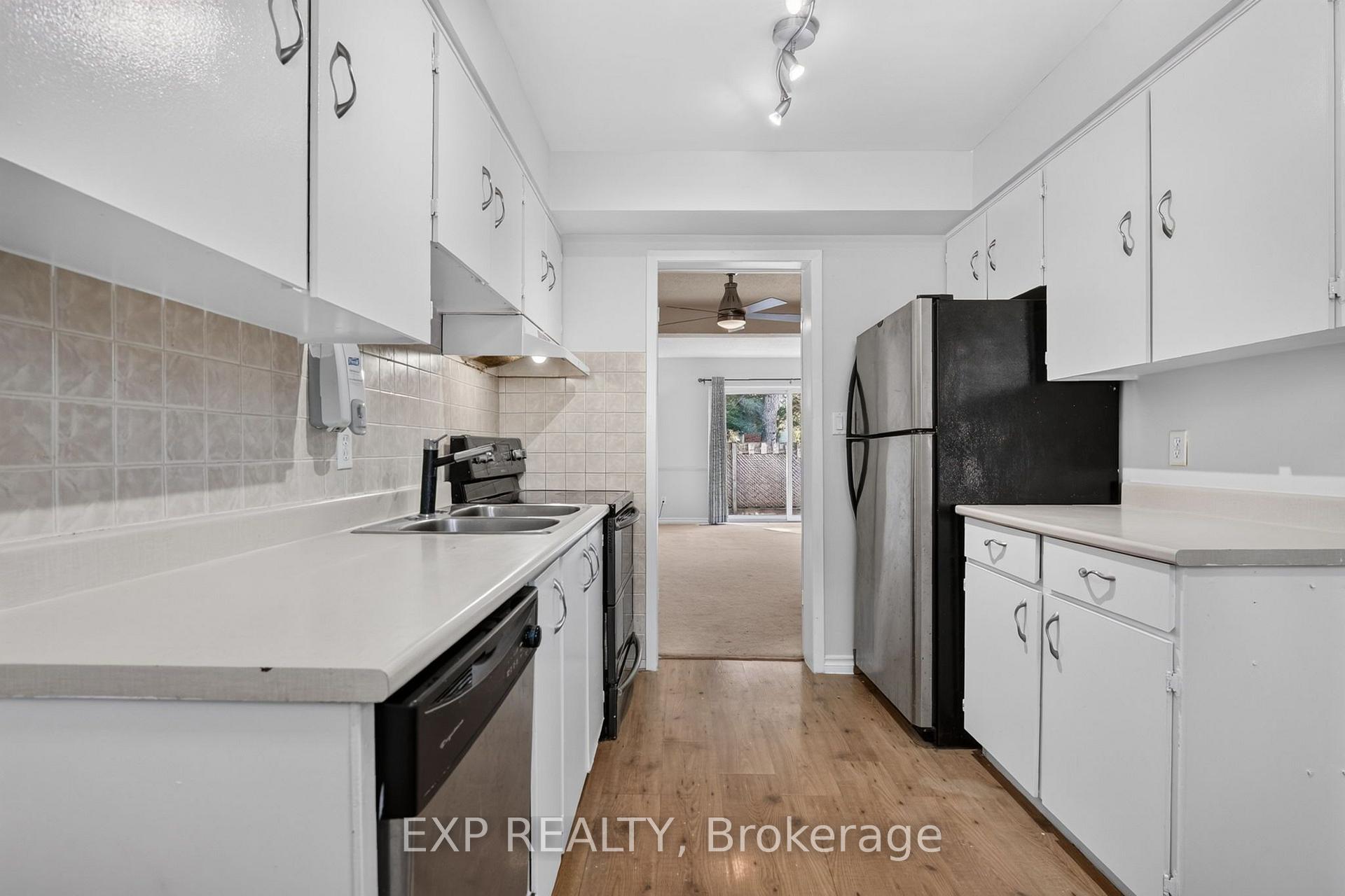 Photo 10 of Unit 113, 77 Linwell Road, St. Catharines, Lakeport — HOMEH