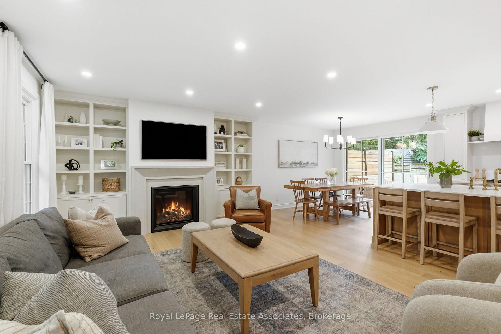 Photo 8 of 648 Cherrywood Drive, Burlington, LaSalle — HOMEH