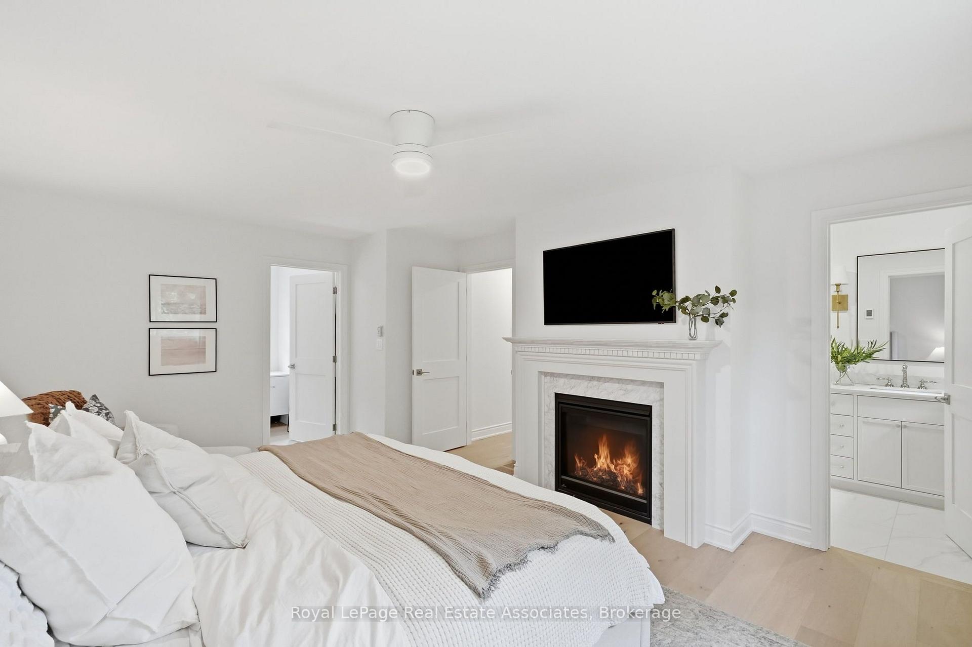 Photo 21 of 648 Cherrywood Drive, Burlington, LaSalle — HOMEH
