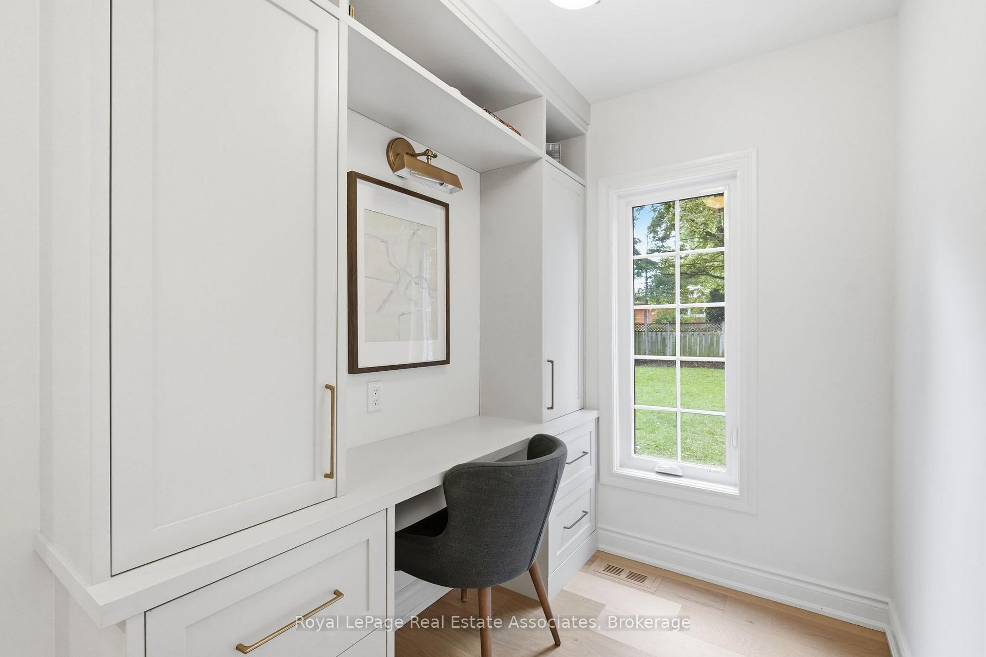 Photo 30 of 648 Cherrywood Drive, Burlington, LaSalle — HOMEH