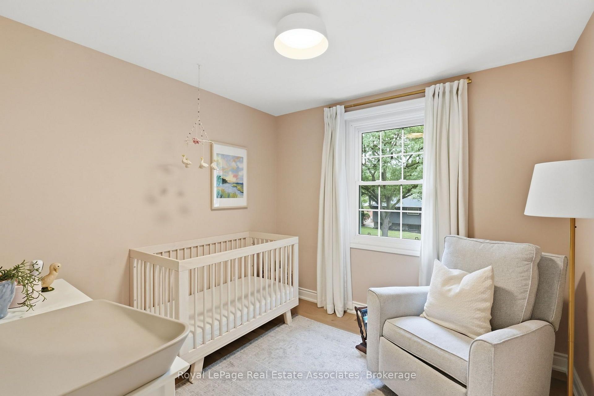 Photo 31 of 648 Cherrywood Drive, Burlington, LaSalle — HOMEH