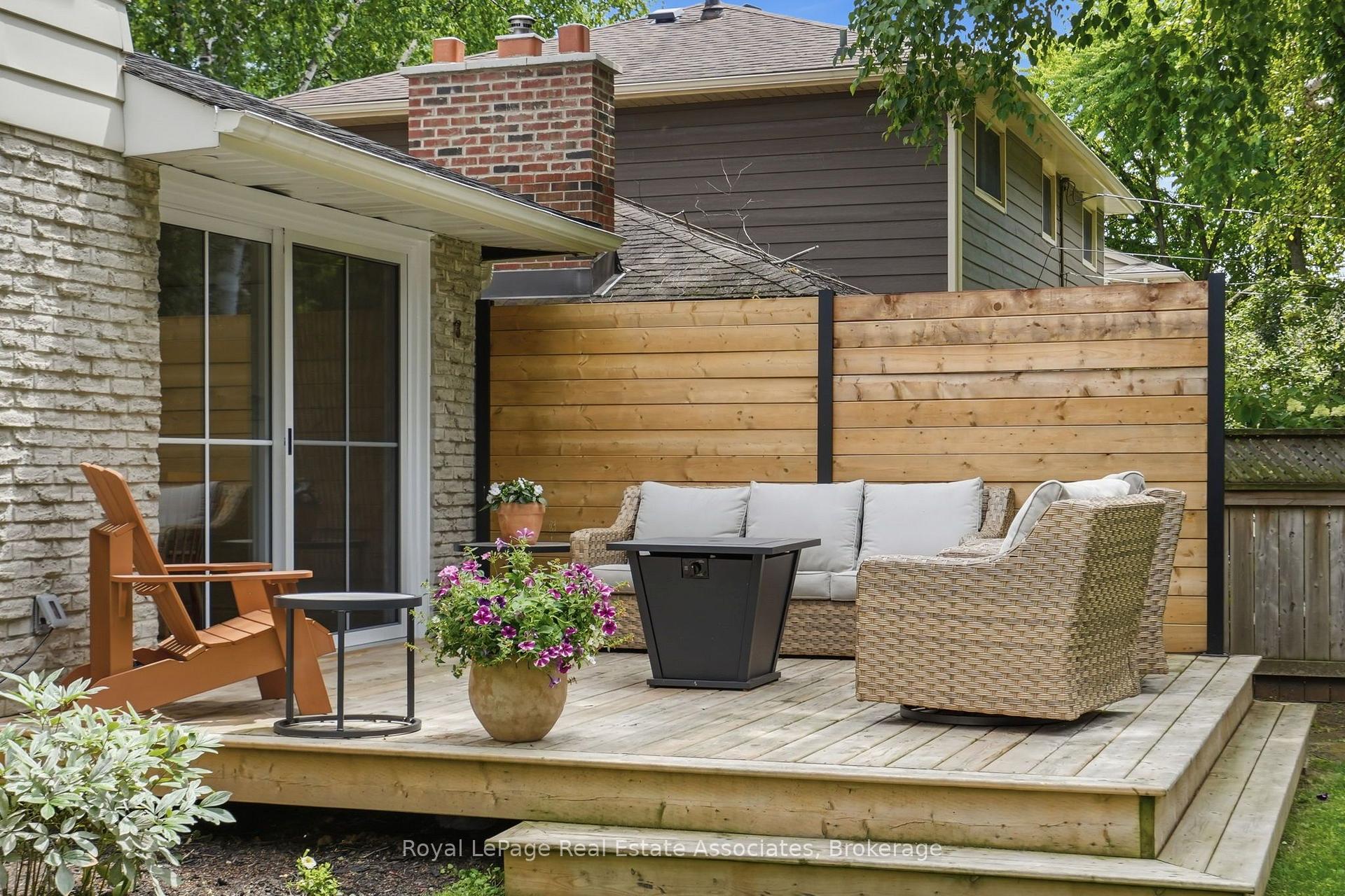 Photo 46 of 648 Cherrywood Drive, Burlington, LaSalle — HOMEH