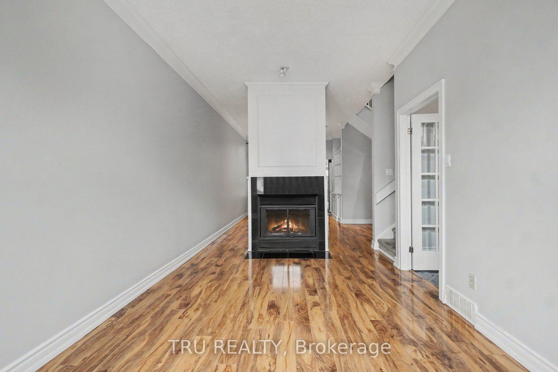 Photo 6 of 24 Waverley Street, Ottawa, Ottawa Centre/Golden Triangle — HOMEH