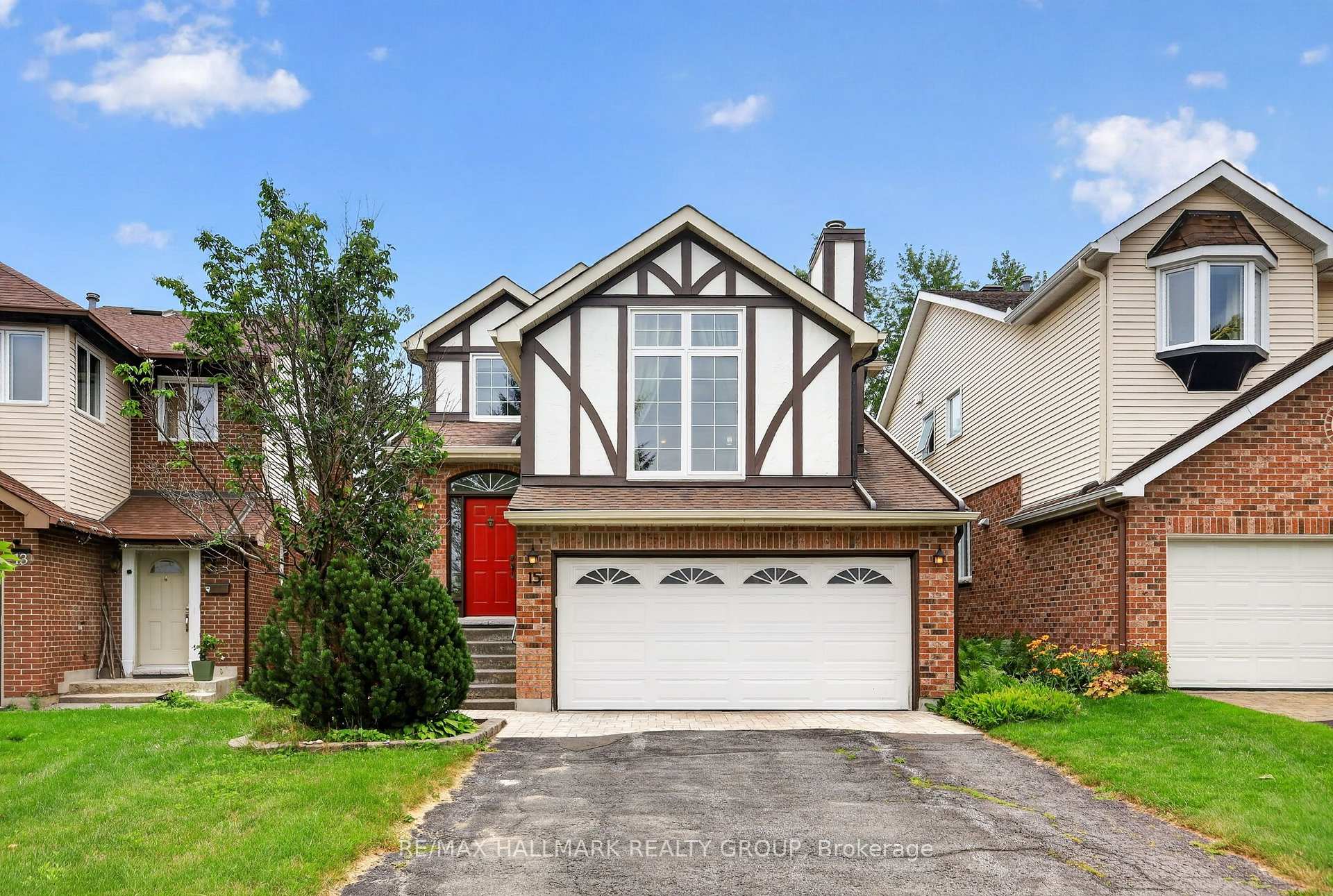 Photo 1 of 15 Pemberton Crescent, Ottawa, Manordale — HOMEH