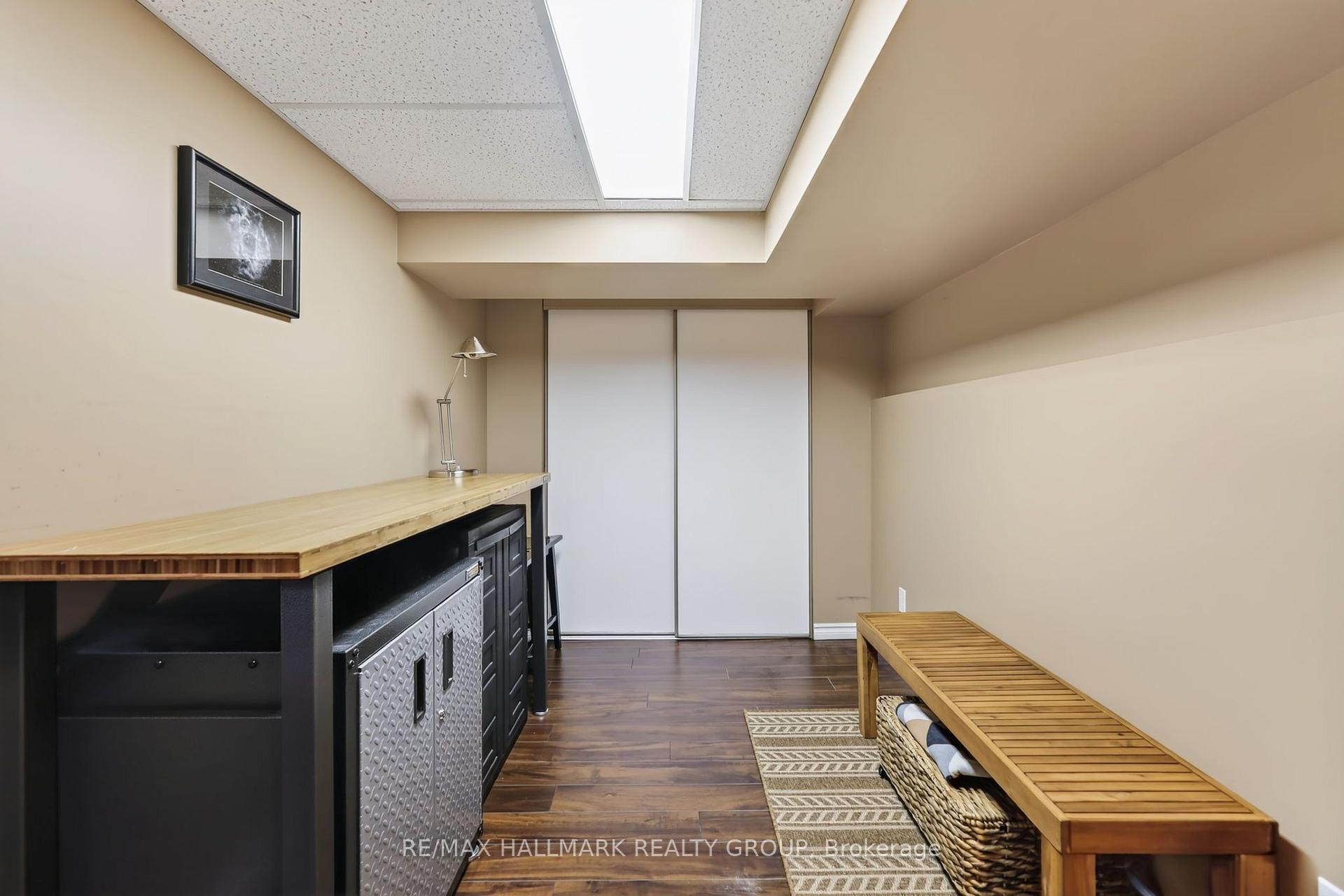 Photo 35 of 15 Pemberton Crescent, Ottawa, Manordale — HOMEH