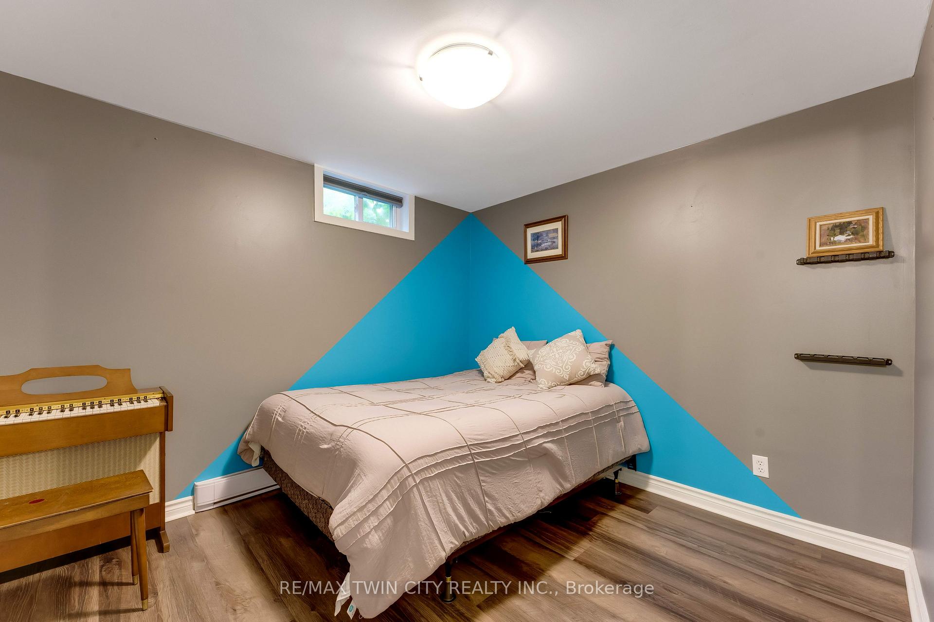 Photo 28 of 11 Nipigon Place, Kitchener, Grand River North — HOMEH