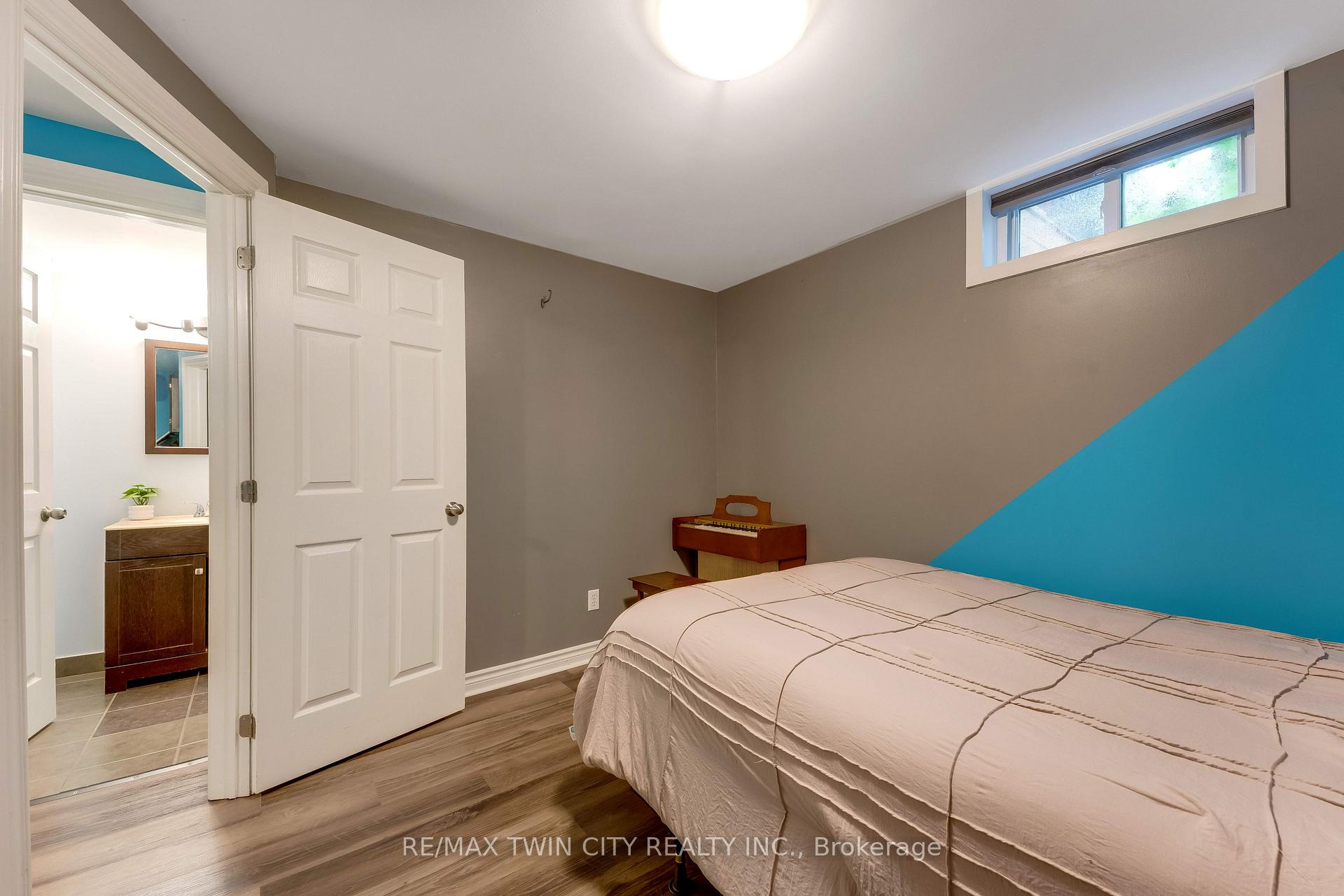 Photo 29 of 11 Nipigon Place, Kitchener, Grand River North — HOMEH