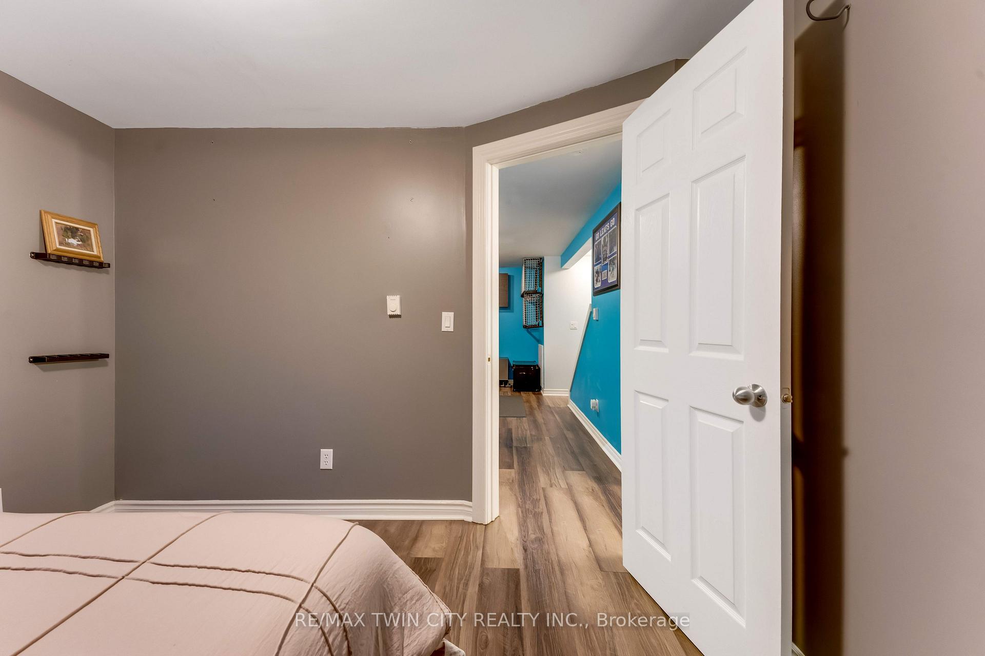 Photo 30 of 11 Nipigon Place, Kitchener, Grand River North — HOMEH