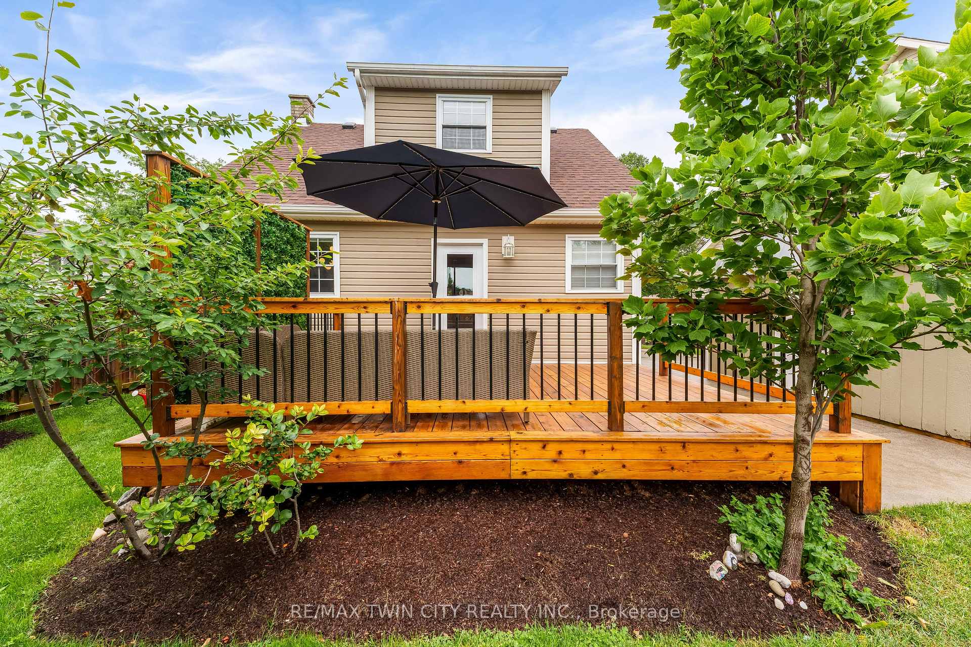 Photo 39 of 11 Nipigon Place, Kitchener, Grand River North — HOMEH