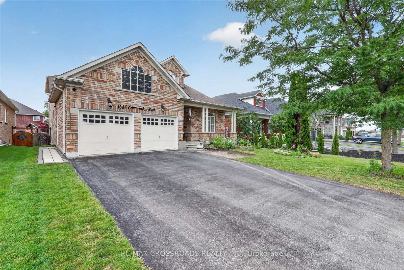Photo 3 of 1626 Chilliwack Street, Oshawa, Taunton — HOMEH