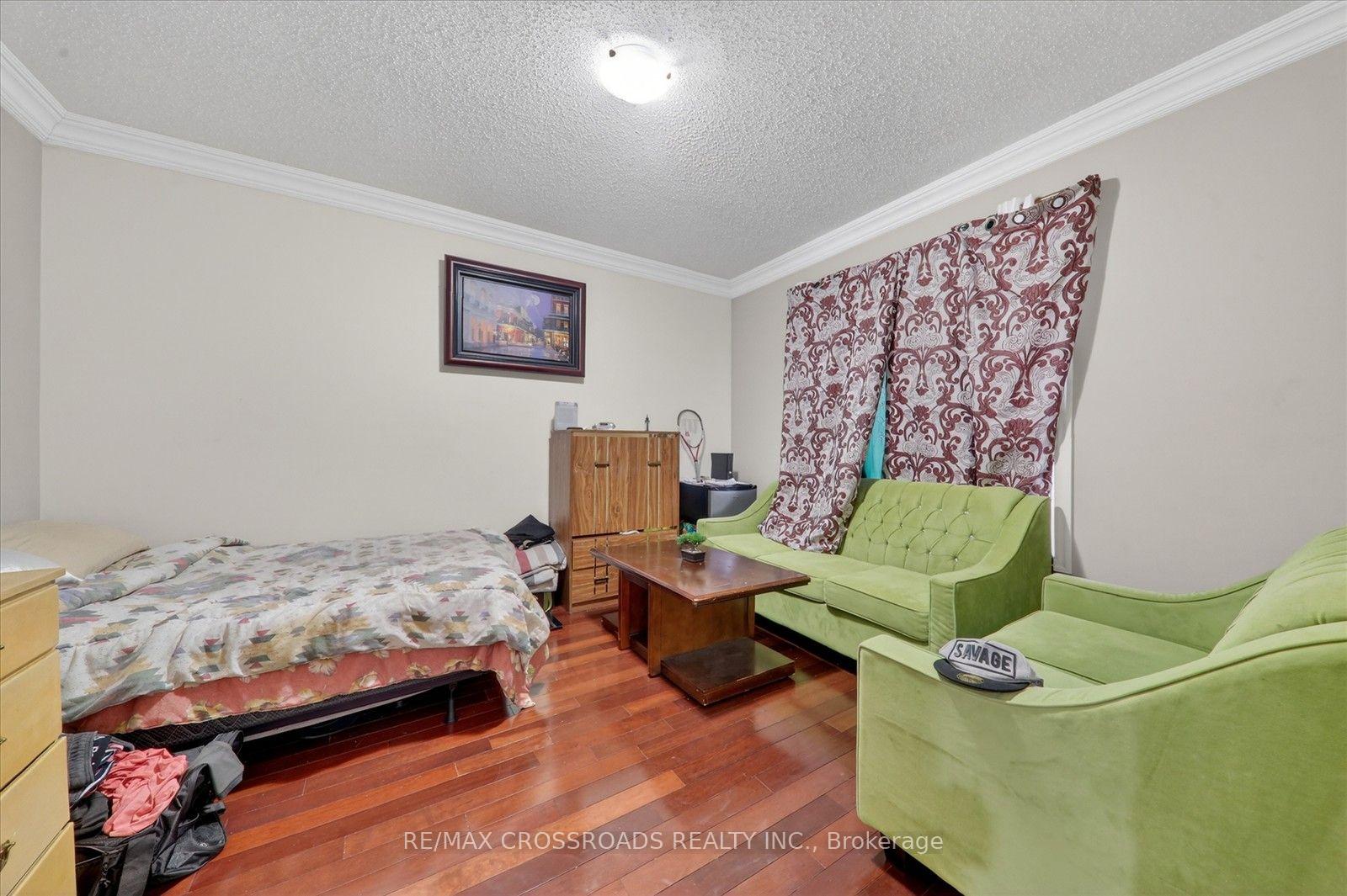 Photo 5 of 1626 Chilliwack Street, Oshawa, Taunton — HOMEH