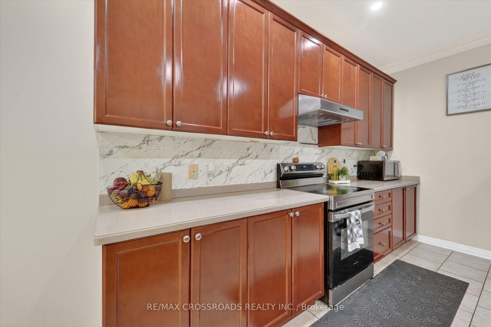 Photo 14 of 1626 Chilliwack Street, Oshawa, Taunton — HOMEH