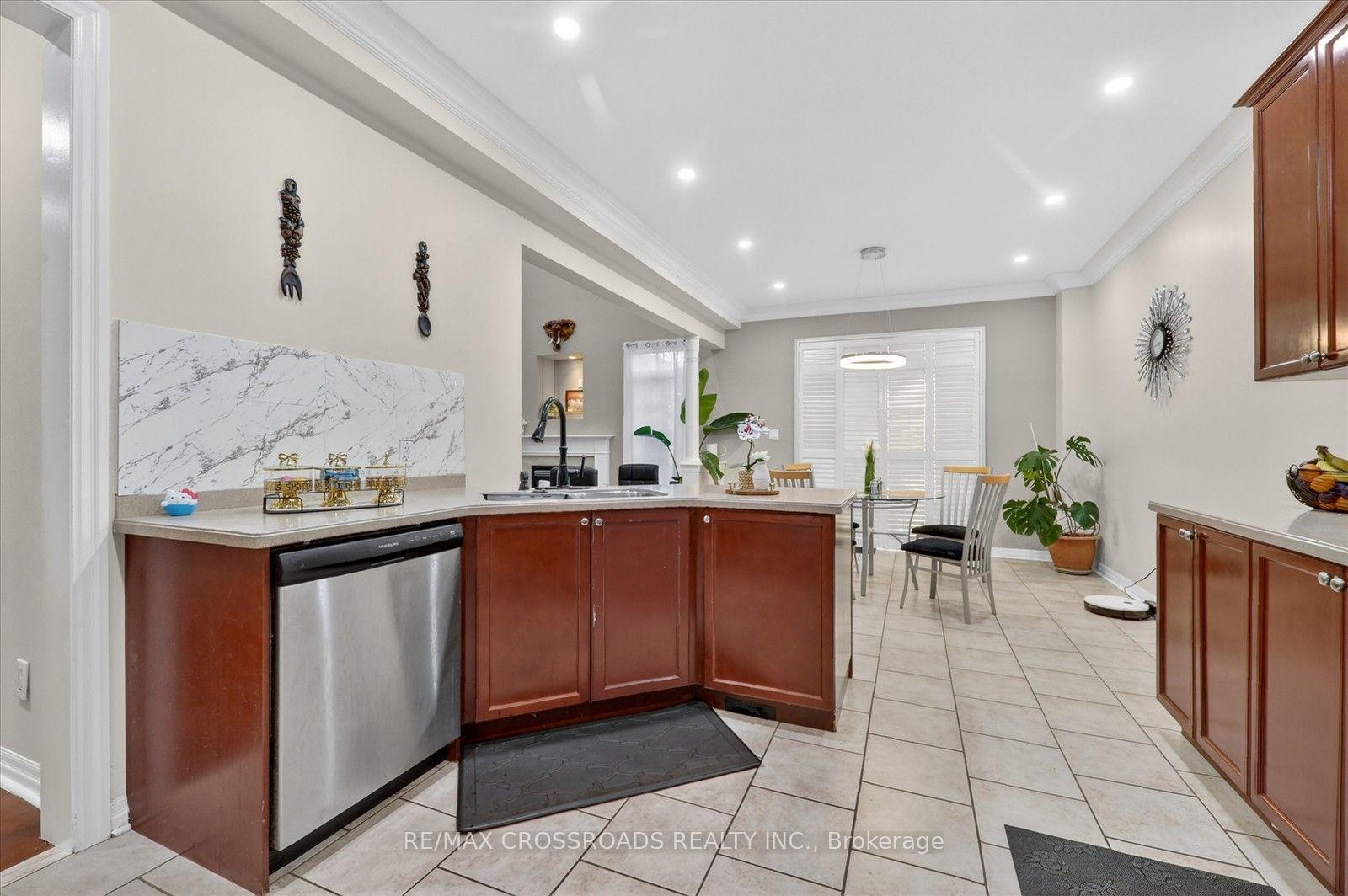 Photo 15 of 1626 Chilliwack Street, Oshawa, Taunton — HOMEH