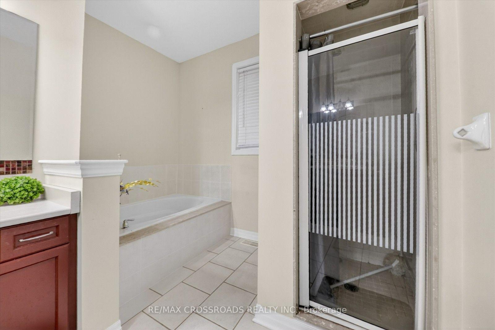 Photo 18 of 1626 Chilliwack Street, Oshawa, Taunton — HOMEH