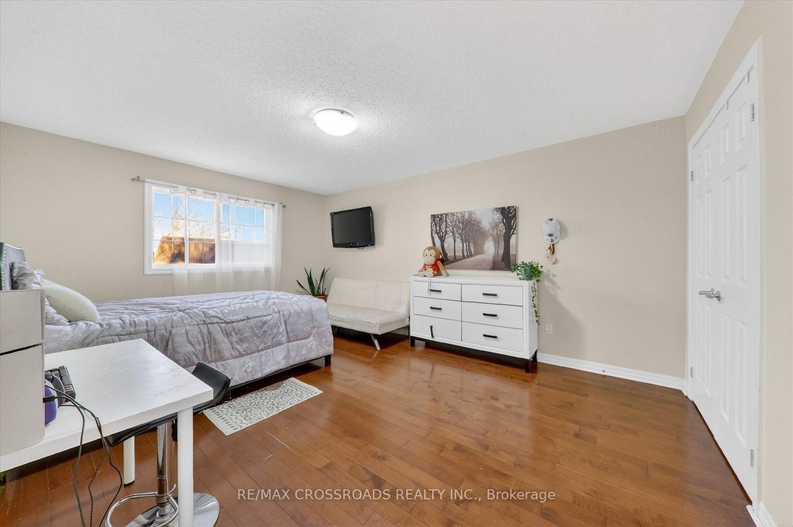 Photo 22 of 1626 Chilliwack Street, Oshawa, Taunton — HOMEH