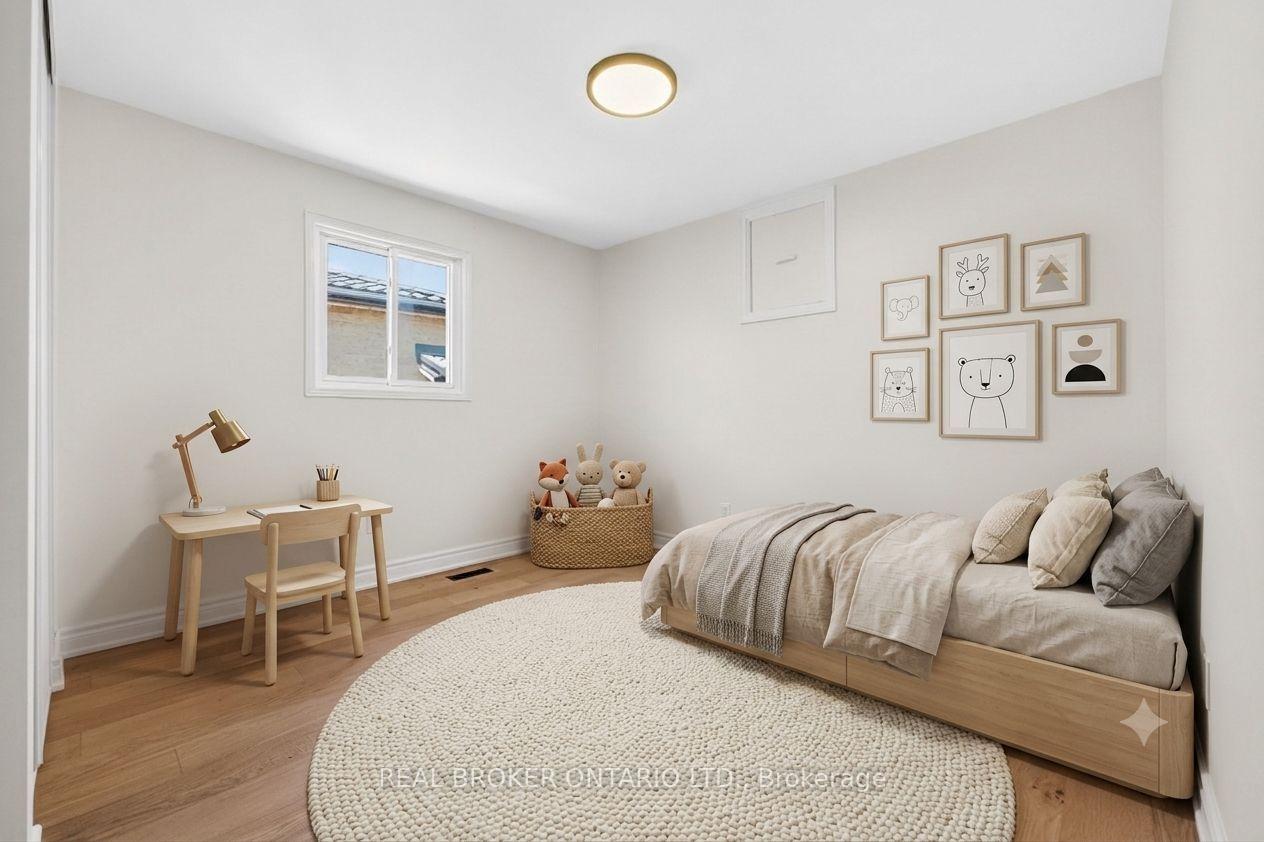 Photo 28 of 4326 Waterford Crescent, Mississauga, Hurontario — HOMEH