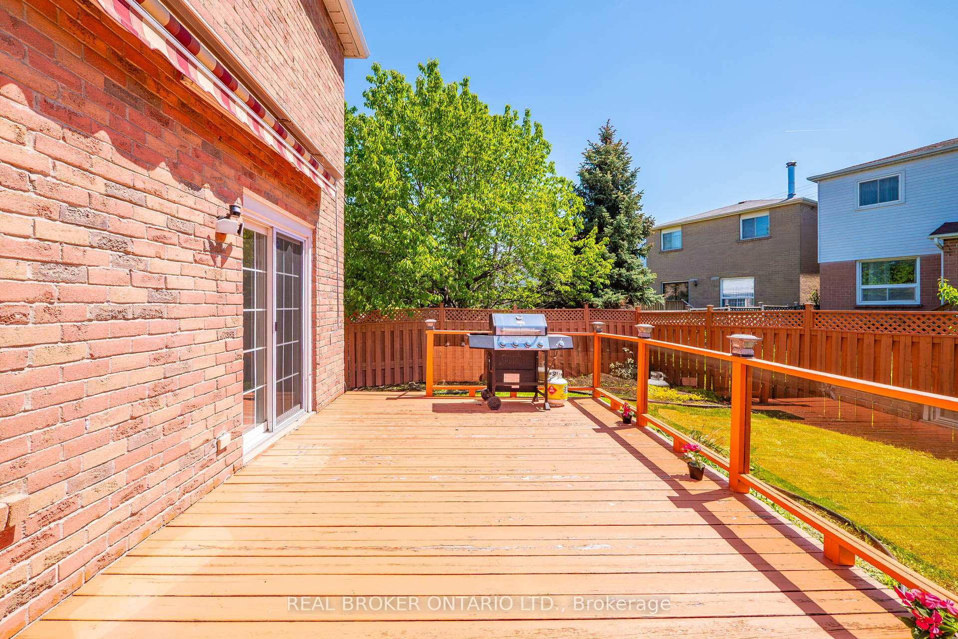 Photo 45 of 4326 Waterford Crescent, Mississauga, Hurontario — HOMEH