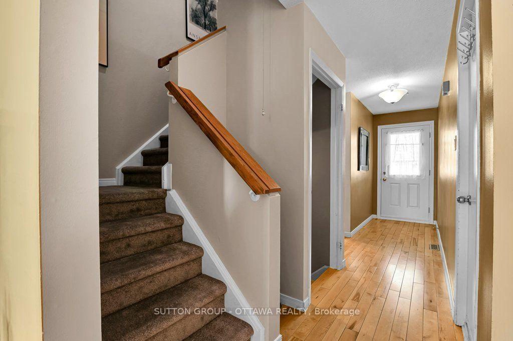 Photo 7 of Unit 32, 544 Parasol Court, Ottawa, Fallingbrook/Pineridge — HOMEH