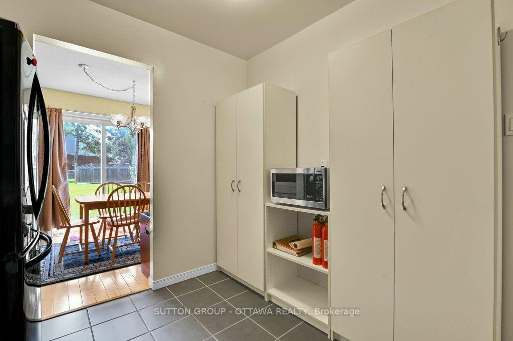 Photo 9 of Unit 32, 544 Parasol Court, Ottawa, Fallingbrook/Pineridge — HOMEH