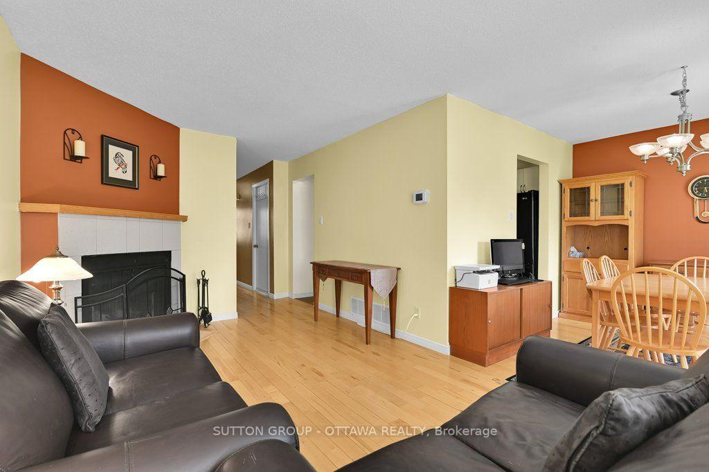 Photo 15 of Unit 32, 544 Parasol Court, Ottawa, Fallingbrook/Pineridge — HOMEH