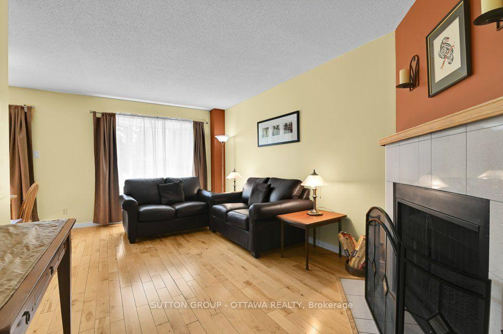 Photo 16 of Unit 32, 544 Parasol Court, Ottawa, Fallingbrook/Pineridge — HOMEH