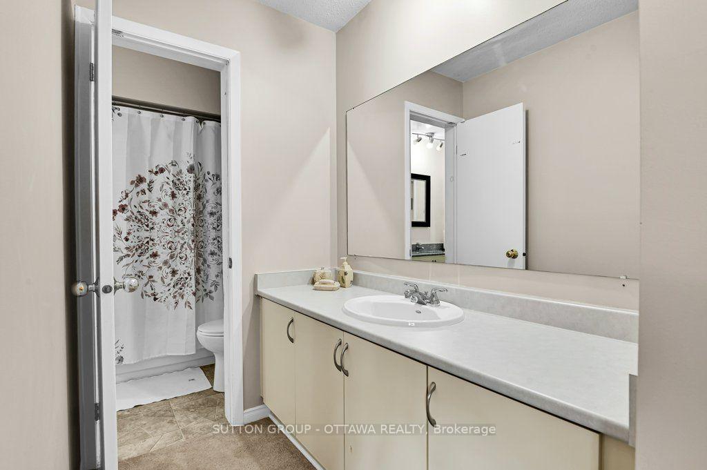 Photo 21 of Unit 32, 544 Parasol Court, Ottawa, Fallingbrook/Pineridge — HOMEH