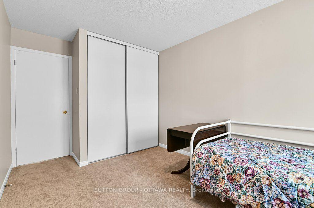 Photo 24 of Unit 32, 544 Parasol Court, Ottawa, Fallingbrook/Pineridge — HOMEH
