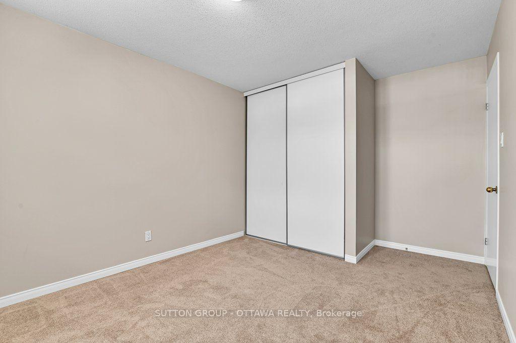 Photo 26 of Unit 32, 544 Parasol Court, Ottawa, Fallingbrook/Pineridge — HOMEH
