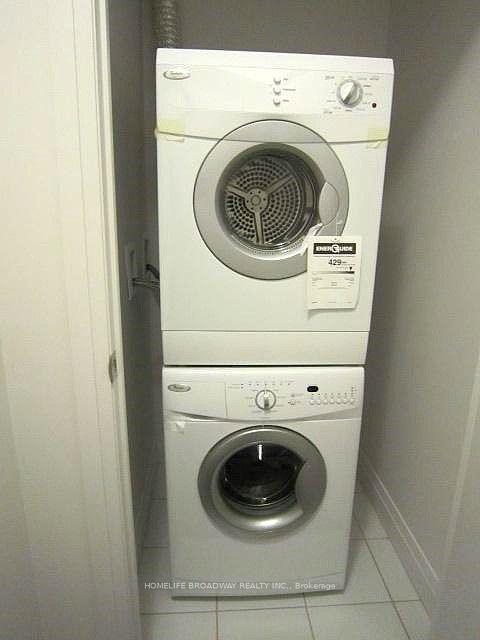 Photo 11 of Unit 401, 21 Clairtrell Road, North York, Willowdale East — HOMEH