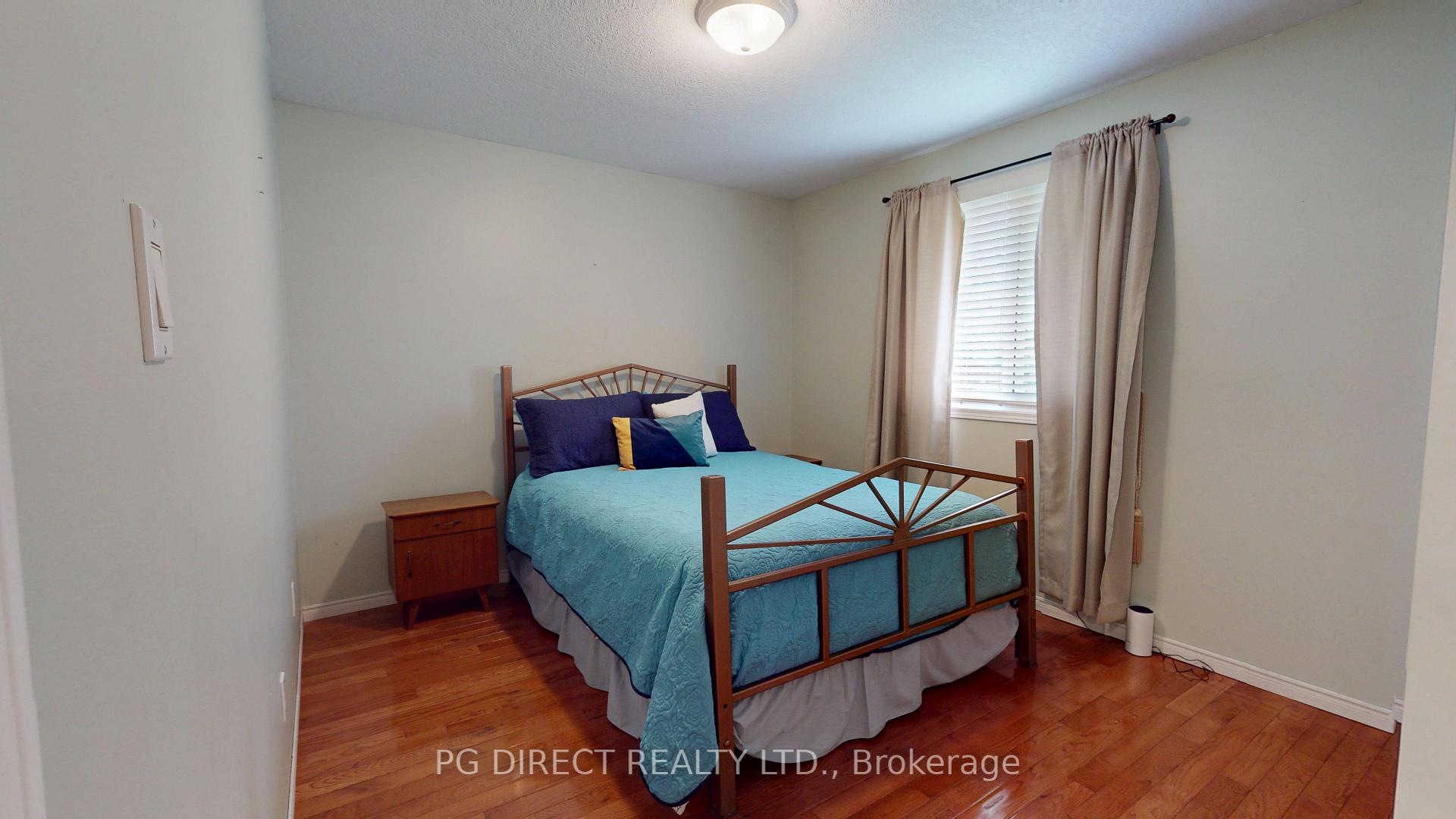 Photo 8 of 514 Forestlawn Road, Waterloo, Lexington — HOMEH