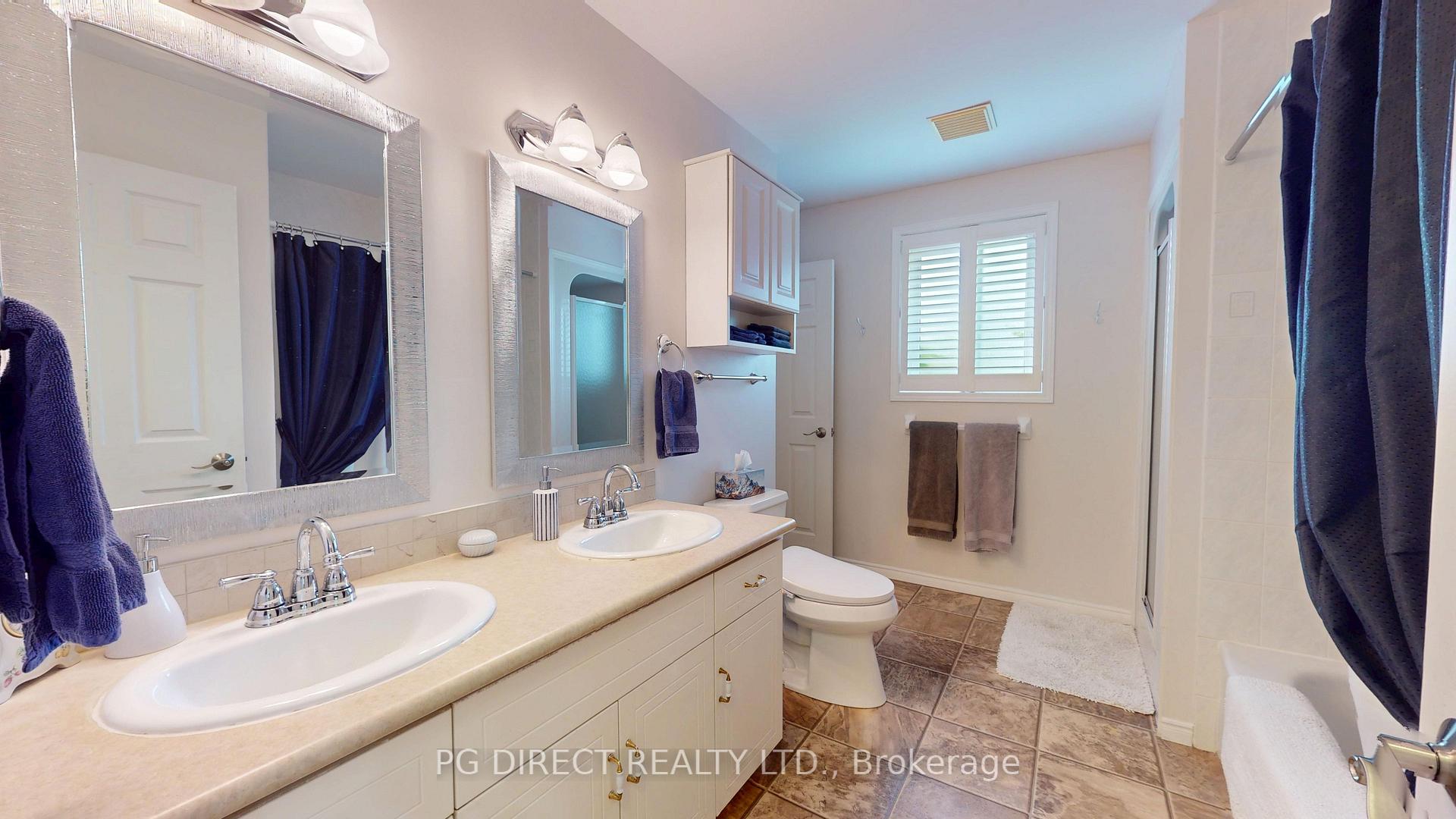 Photo 10 of 514 Forestlawn Road, Waterloo, Lexington — HOMEH