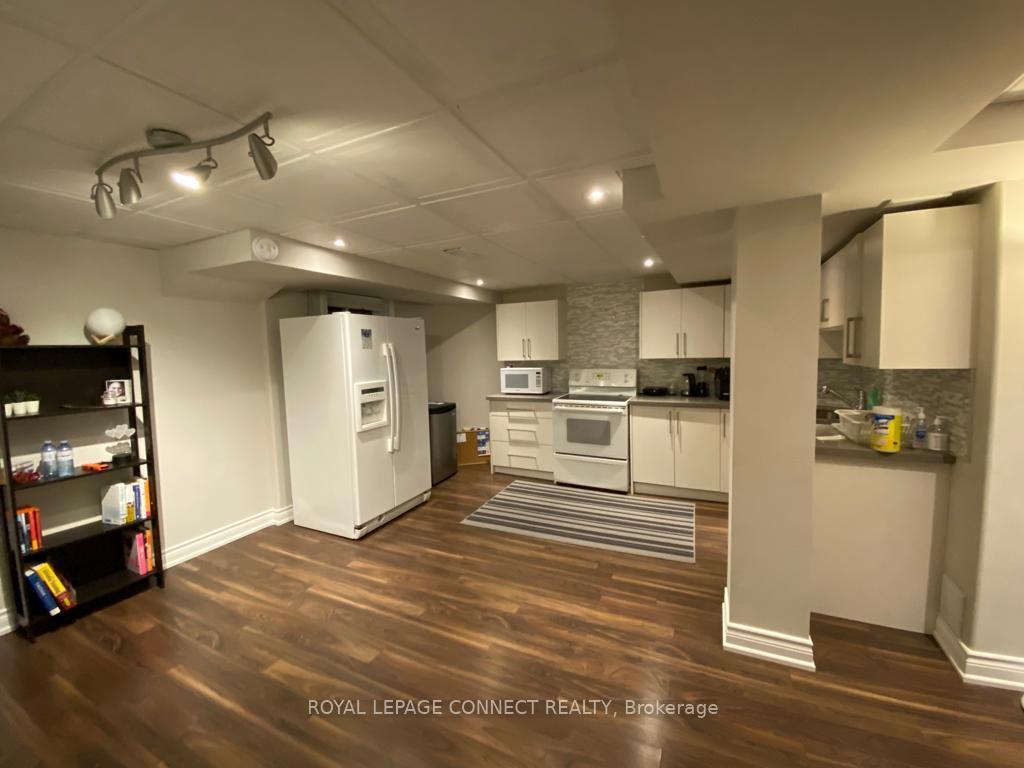 Photo 7 of Unit Lower, 43 Tomlin Crescent, Richmond Hill, North Richvale — HOMEH