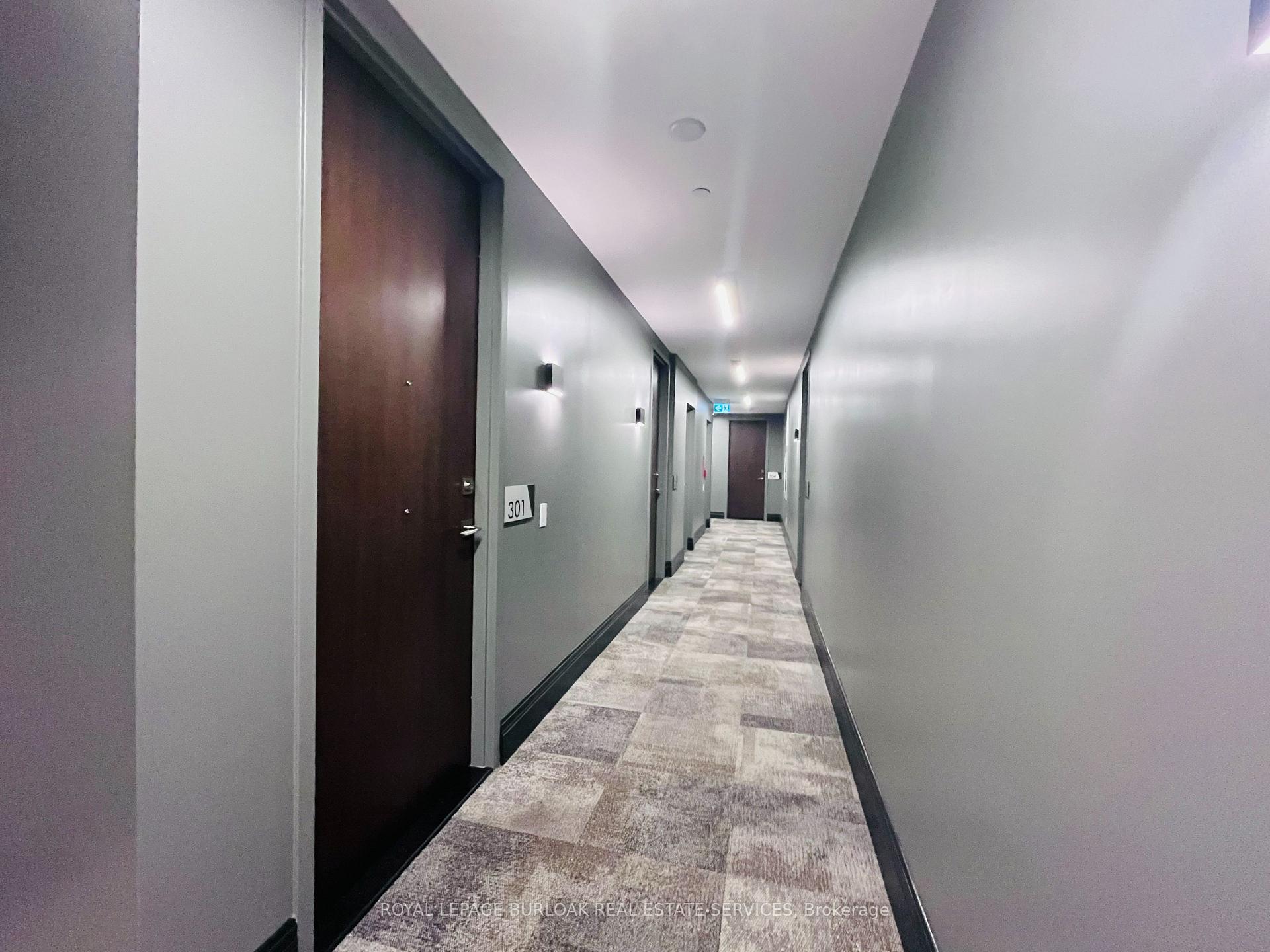 Photo 3 of Unit 301, 101 Locke Street S, Hamilton, Kirkendall — HOMEH