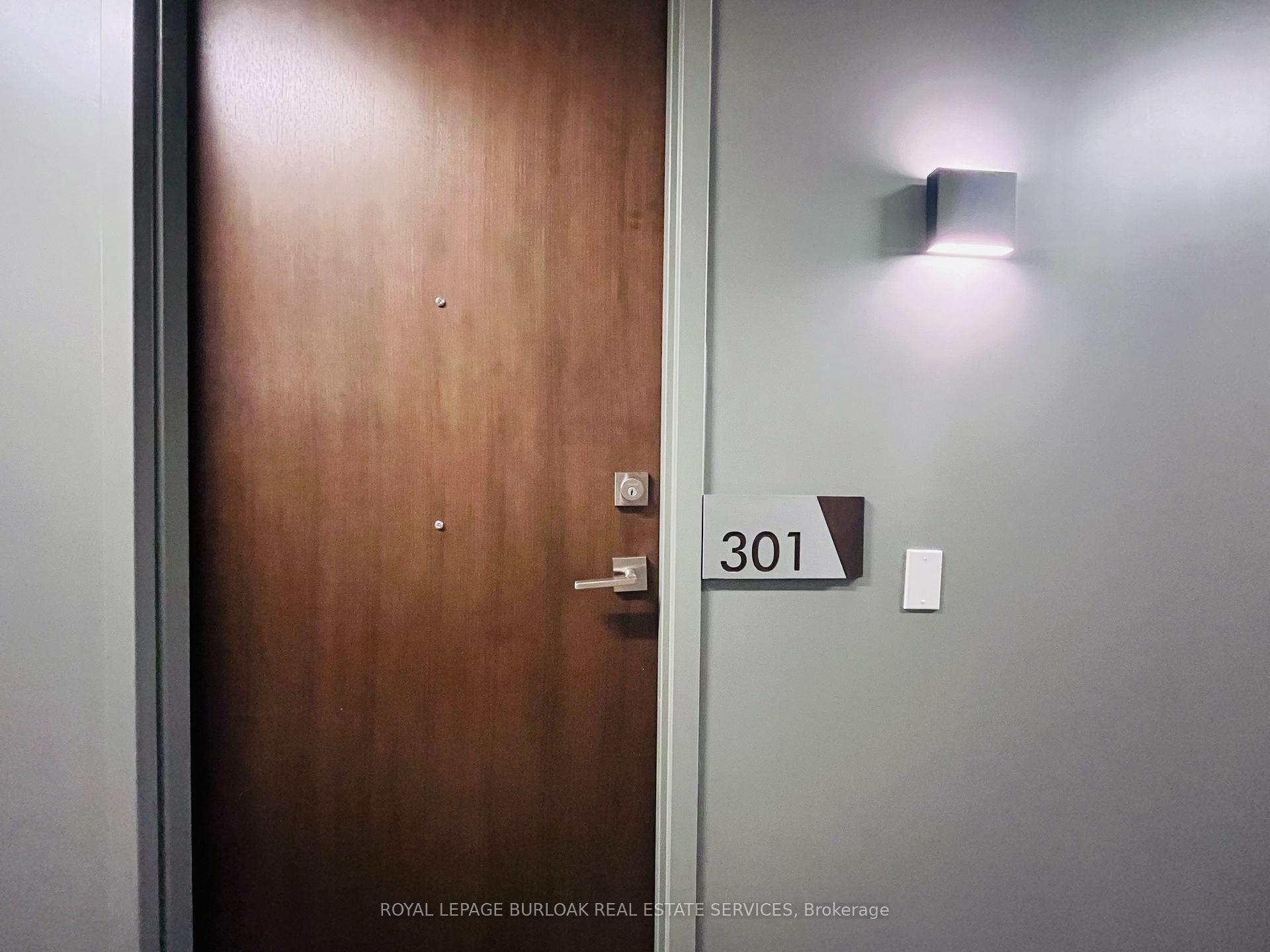 Photo 4 of Unit 301, 101 Locke Street S, Hamilton, Kirkendall — HOMEH